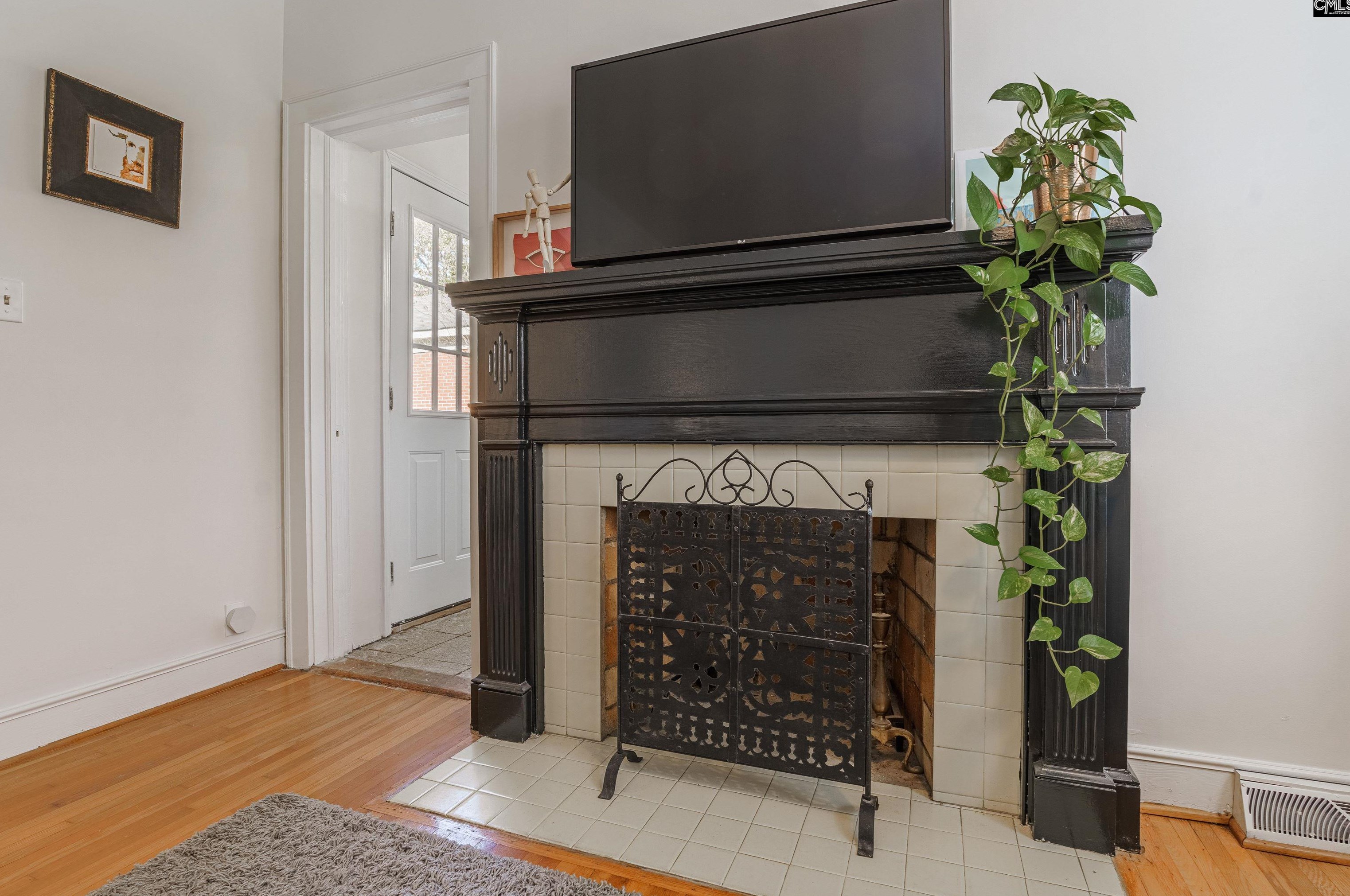 609 Dogwood St, Columbia SC  29205-3906 exterior