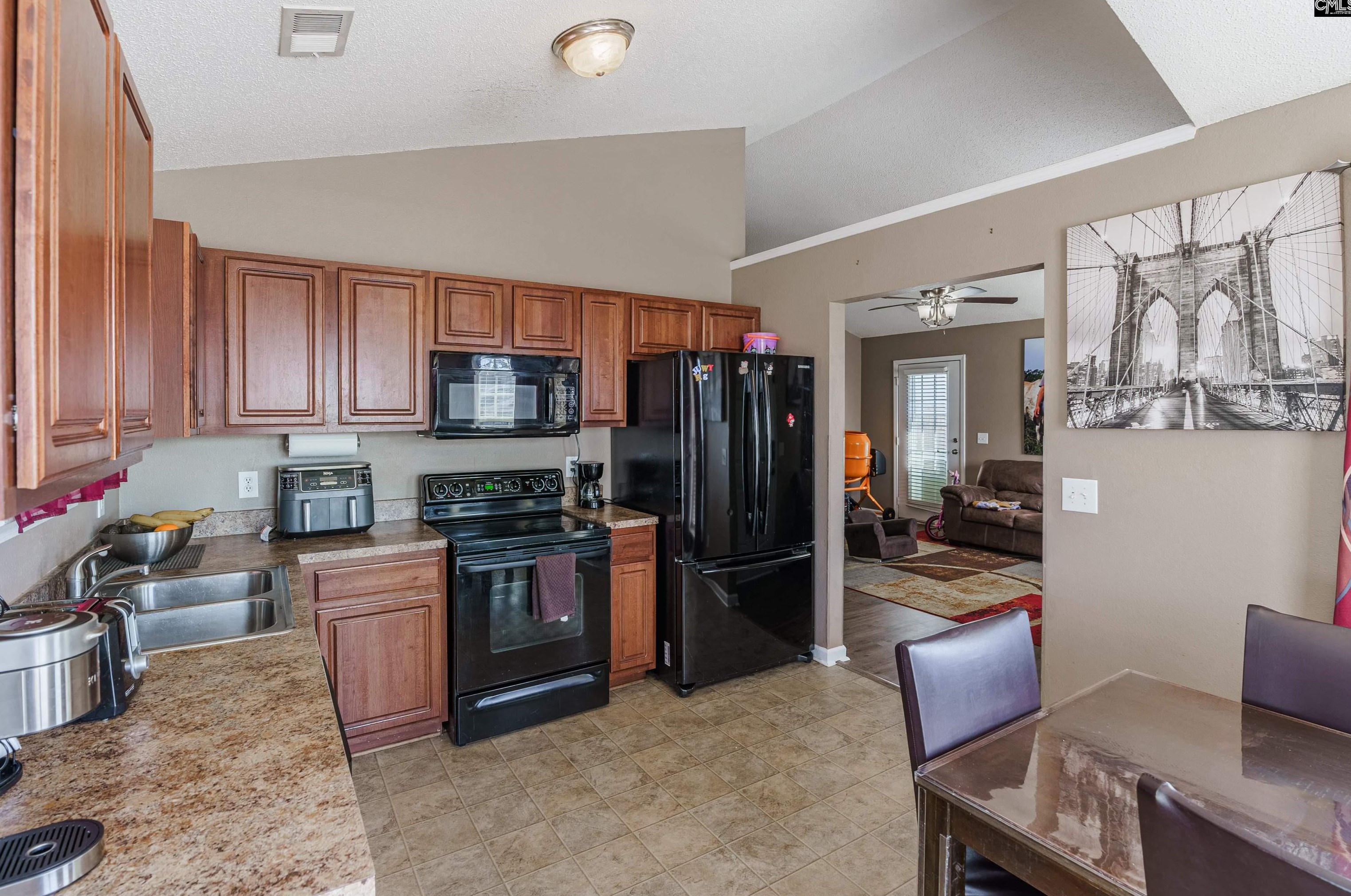 252 Riglaw Cir, Lexington, SC 29073