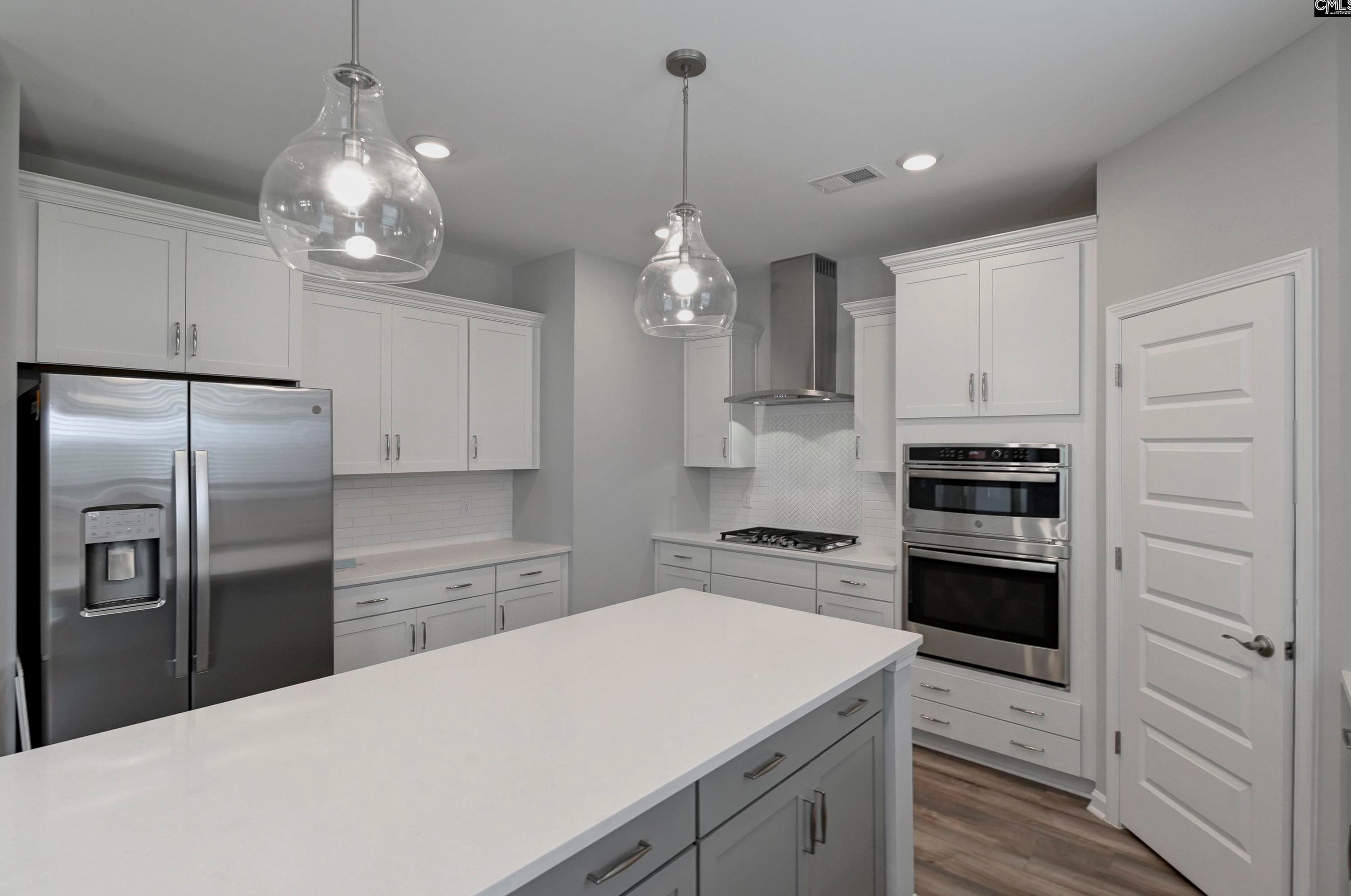 472 Harbour Pointe Dr, Columbia SC  29229-7591 exterior