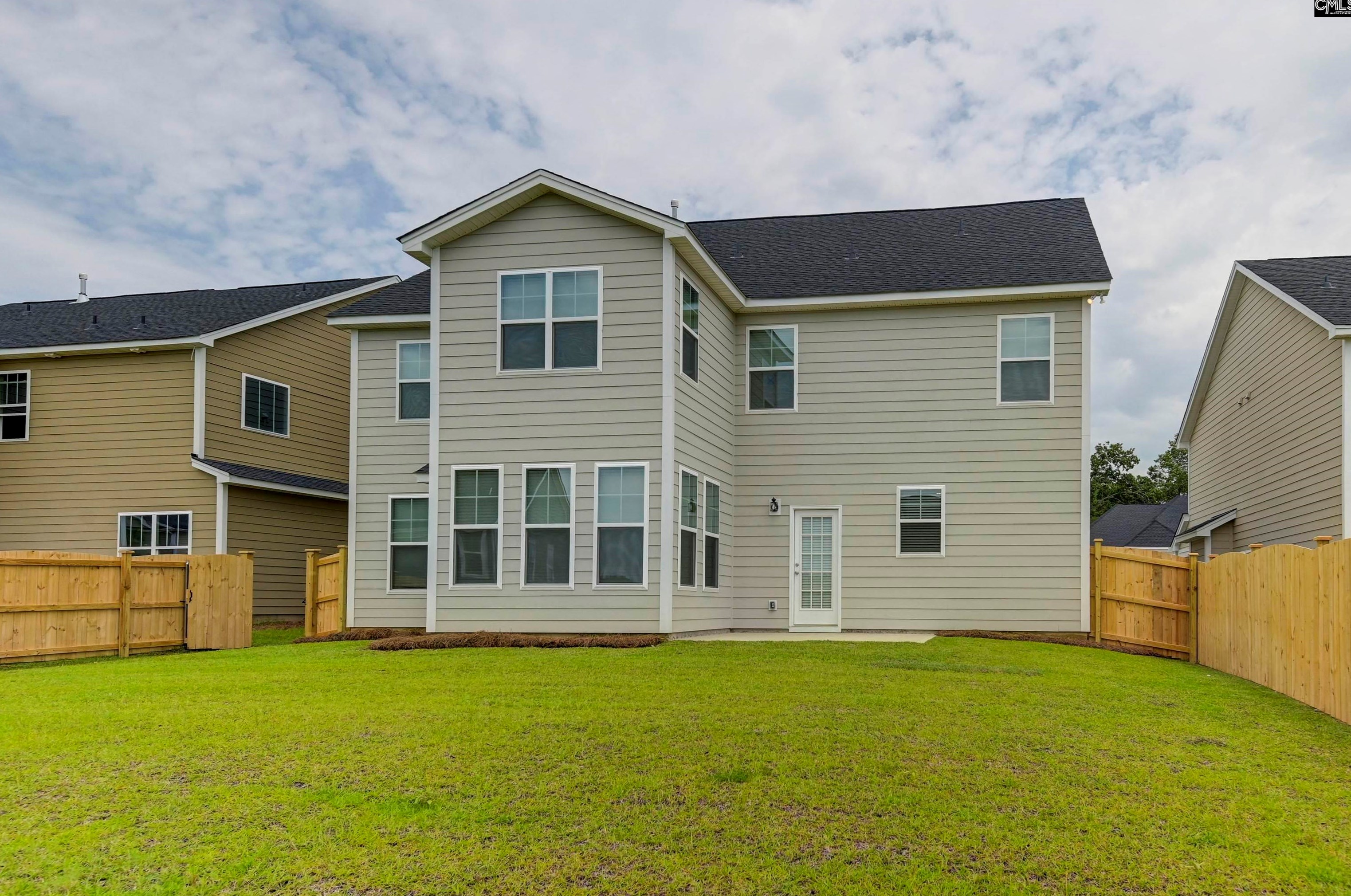 472 Harbour Pointe Dr, Columbia SC  29229-7591 exterior