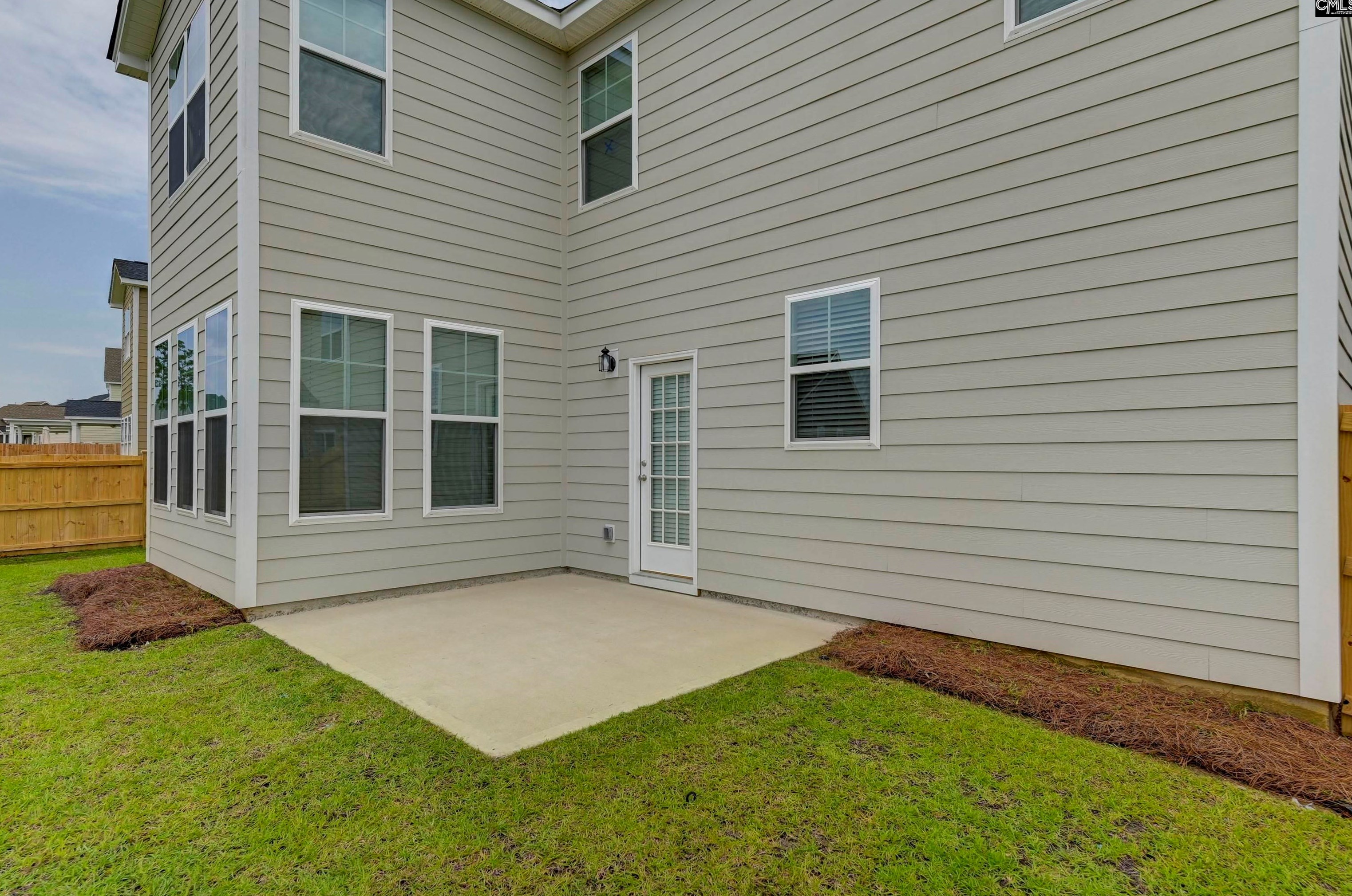 472 Harbour Pointe Dr, Columbia SC  29229-7591 exterior