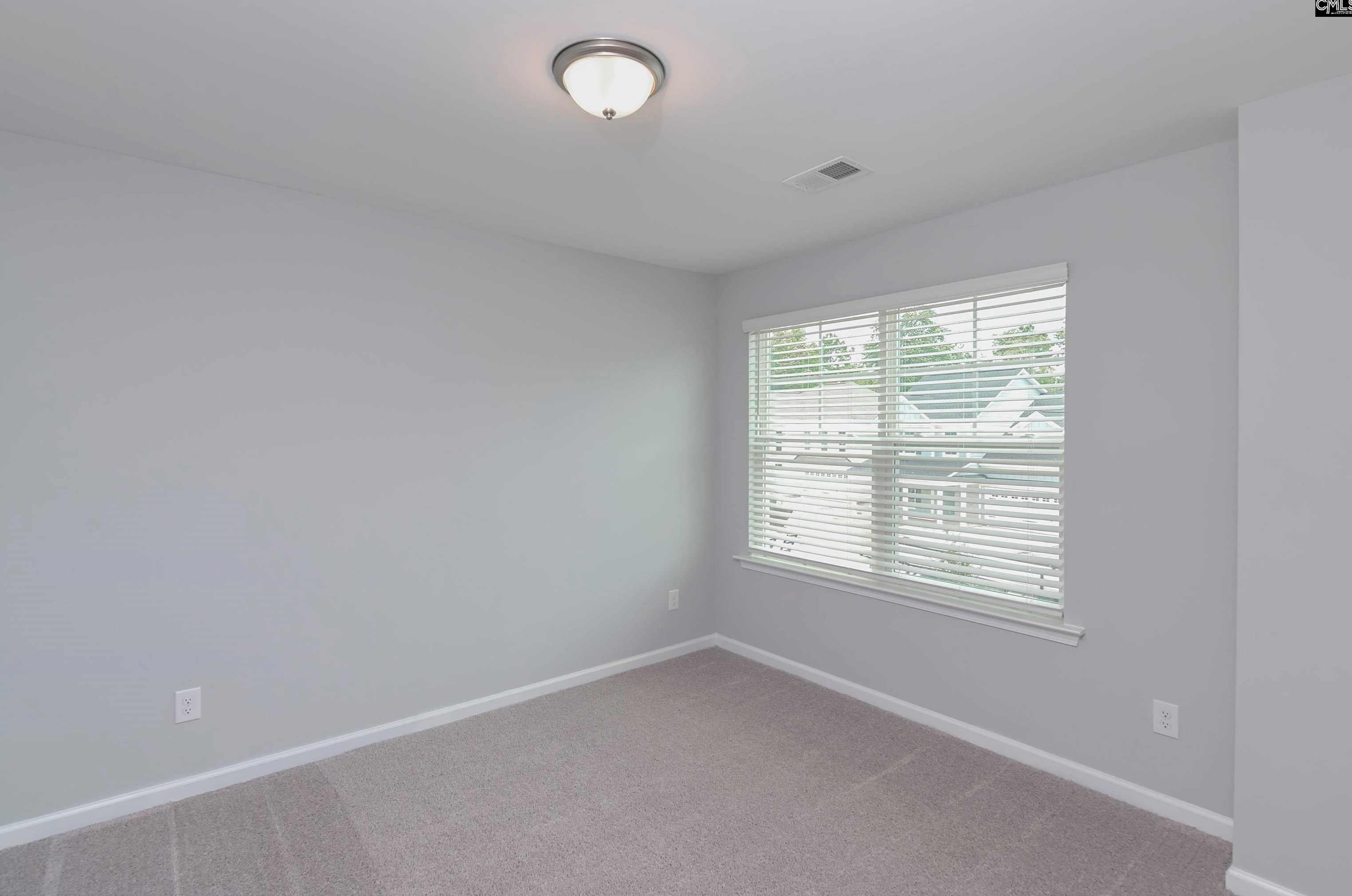 472 Harbour Pointe Dr, Columbia SC  29229-7591 exterior