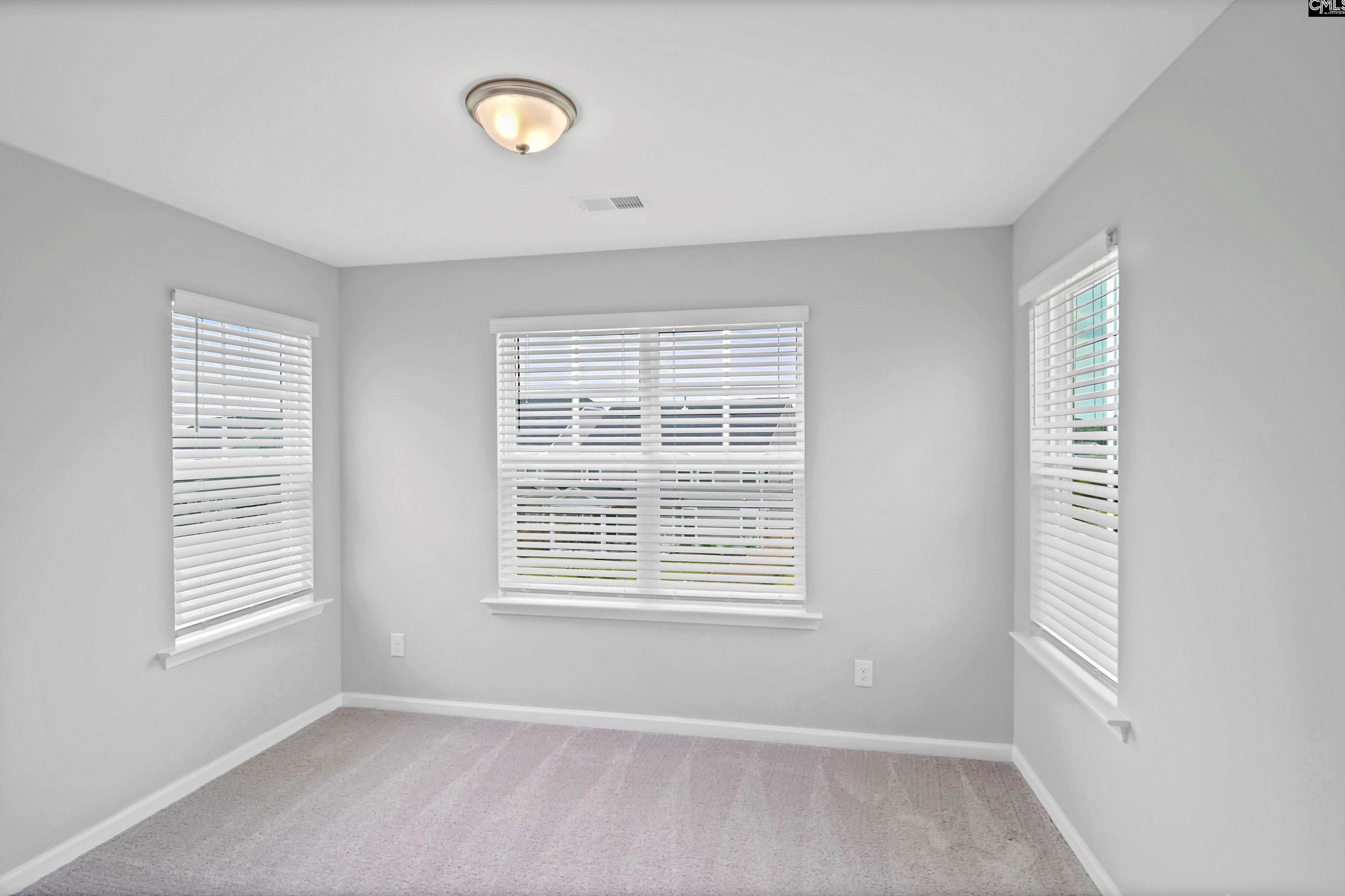 472 Harbour Pointe Dr, Columbia SC  29229-7591 exterior