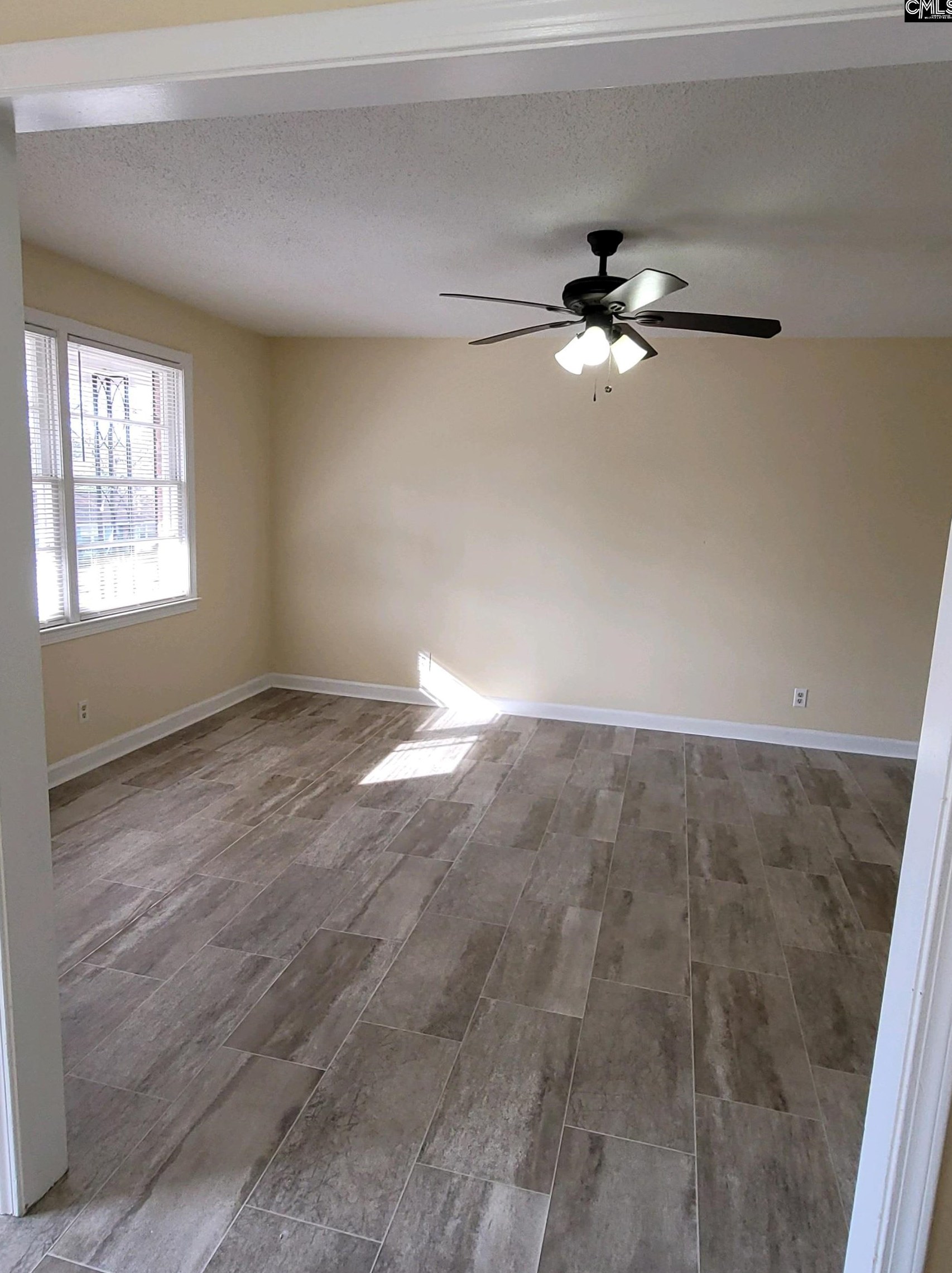 201 Hickory Ridge Dr, Columbia SC  29209-4317 exterior