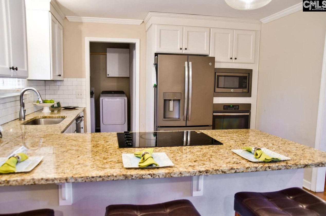 6735 Formosa Dr, Columbia SC 29206-1128 exterior