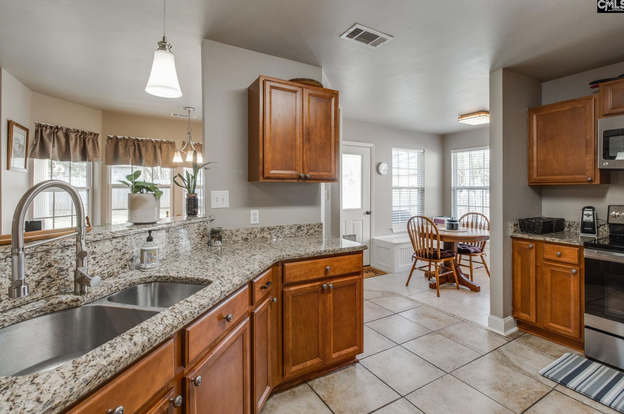 125 Kenton Dr, Irmo SC  29063-2192 exterior