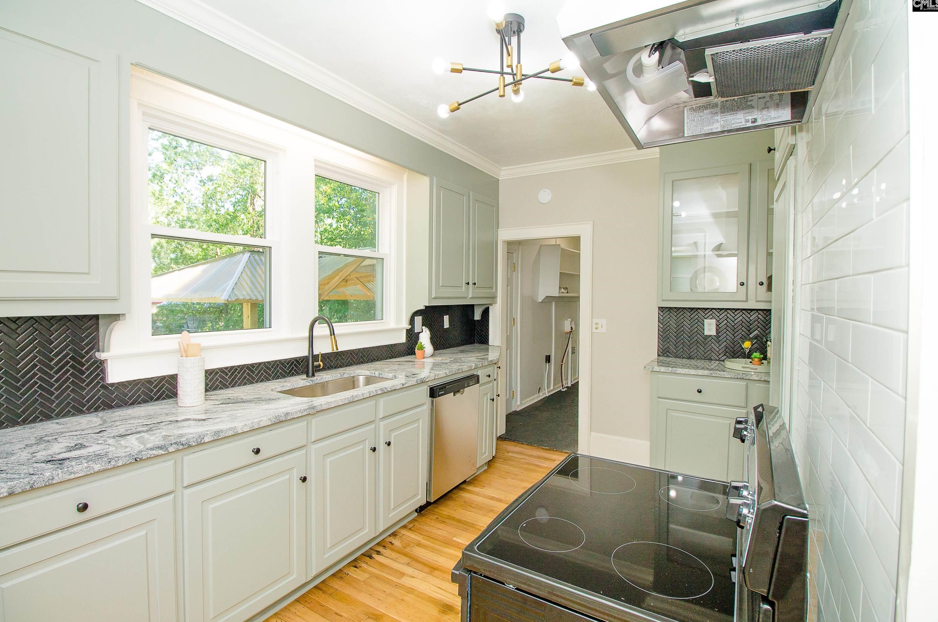 612 Howard St, Columbia SC 29205-3823 exterior