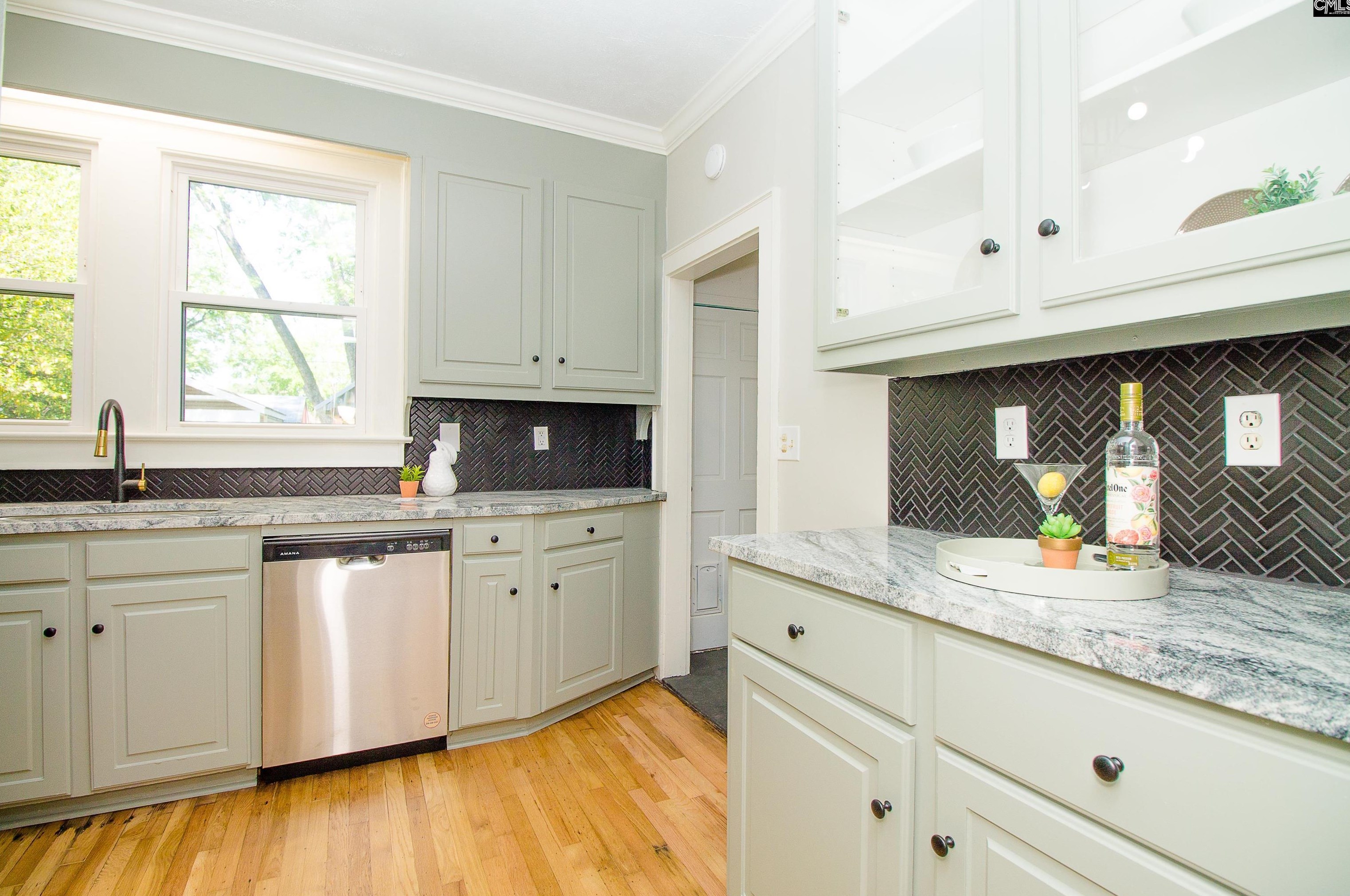 612 Howard St, Columbia SC 29205-3823 exterior