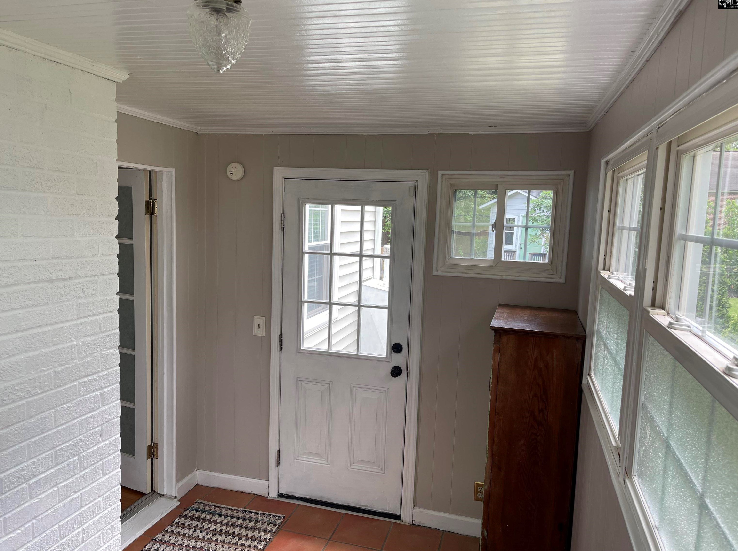 2807 Grace St, Columbia SC 29201-1716 exterior