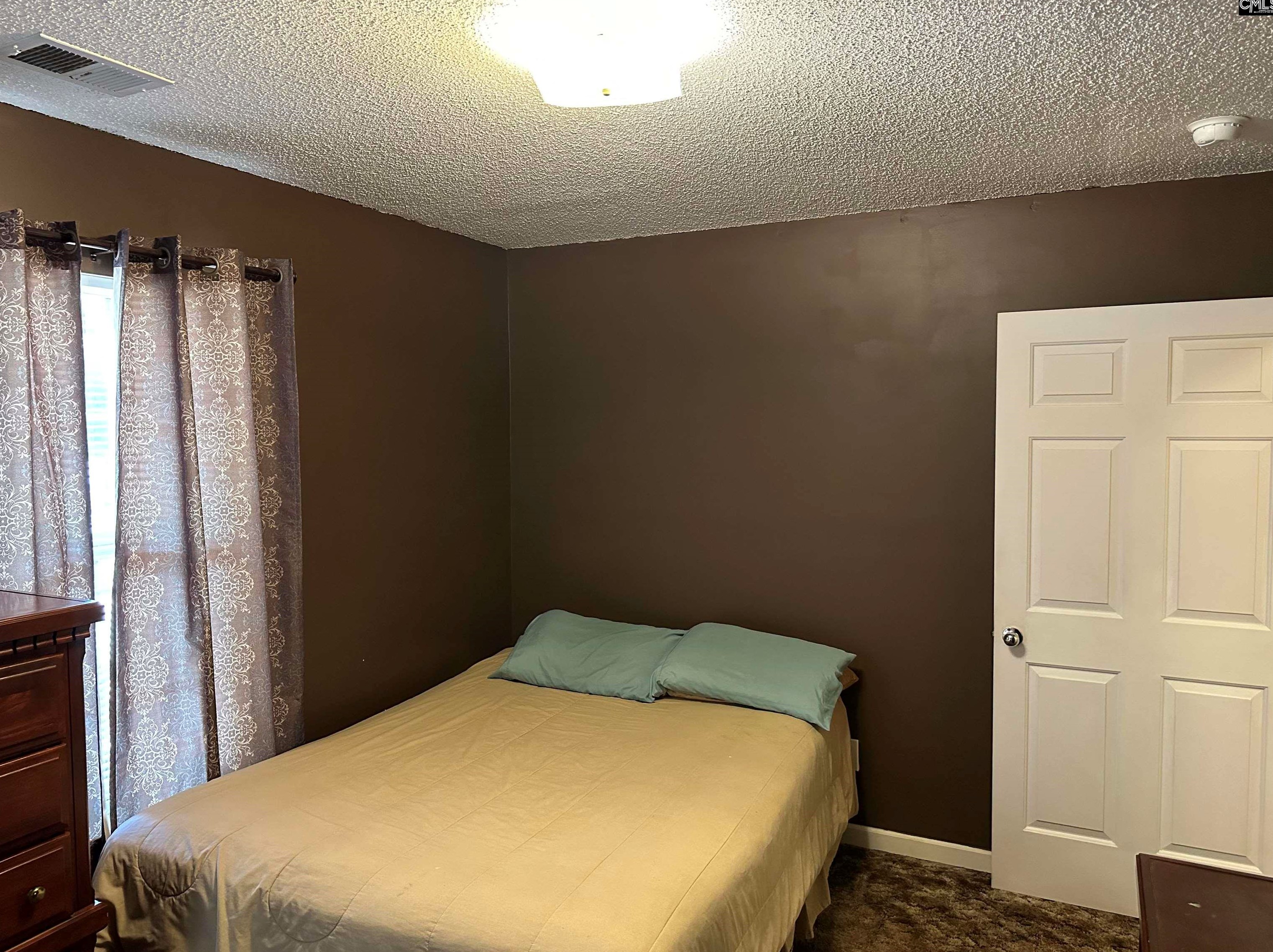 1036 Rockyknoll Dr, Columbia SC  29203-1114 exterior