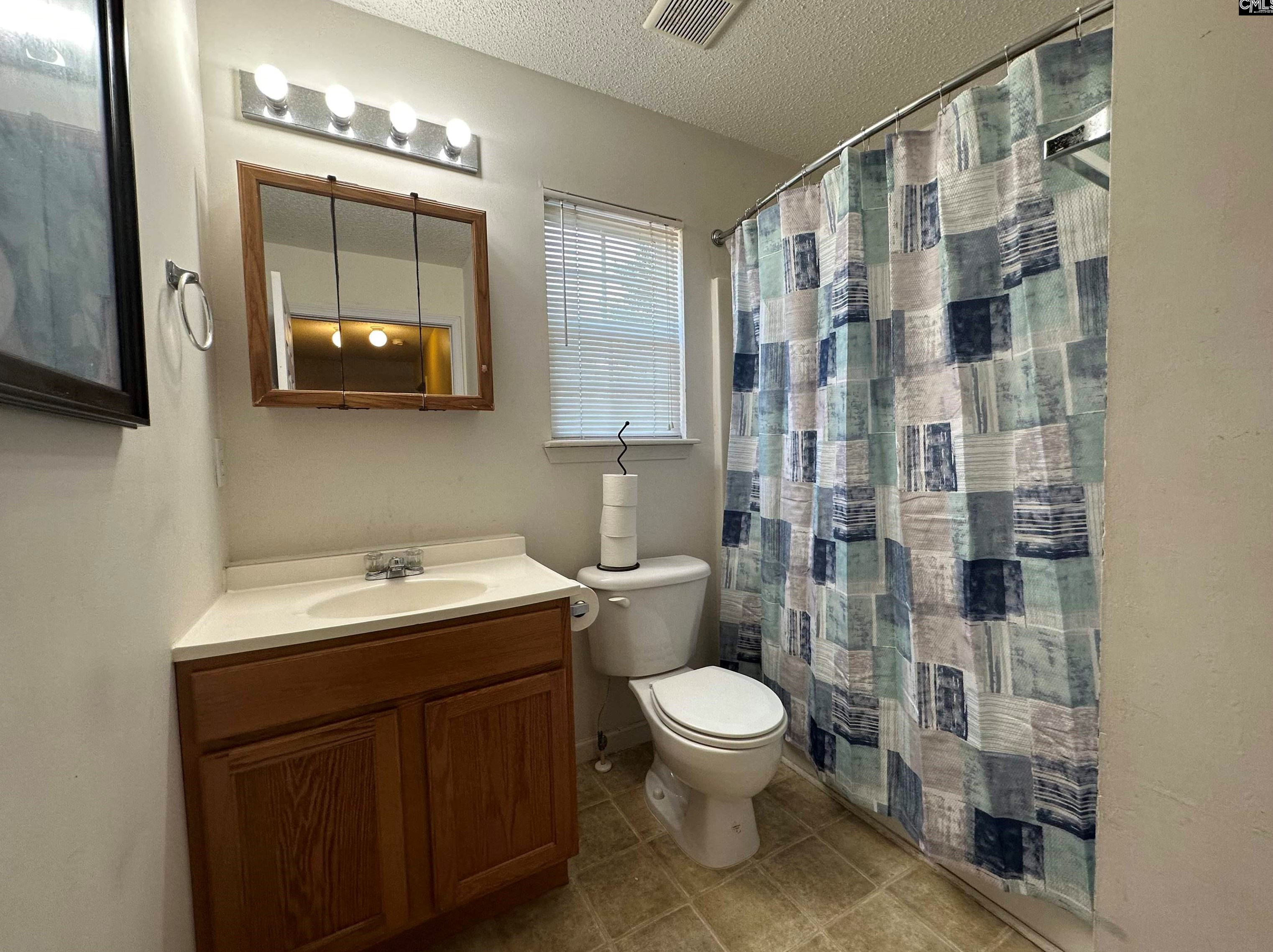 1036 Rockyknoll Dr, Columbia SC  29203-1114 exterior