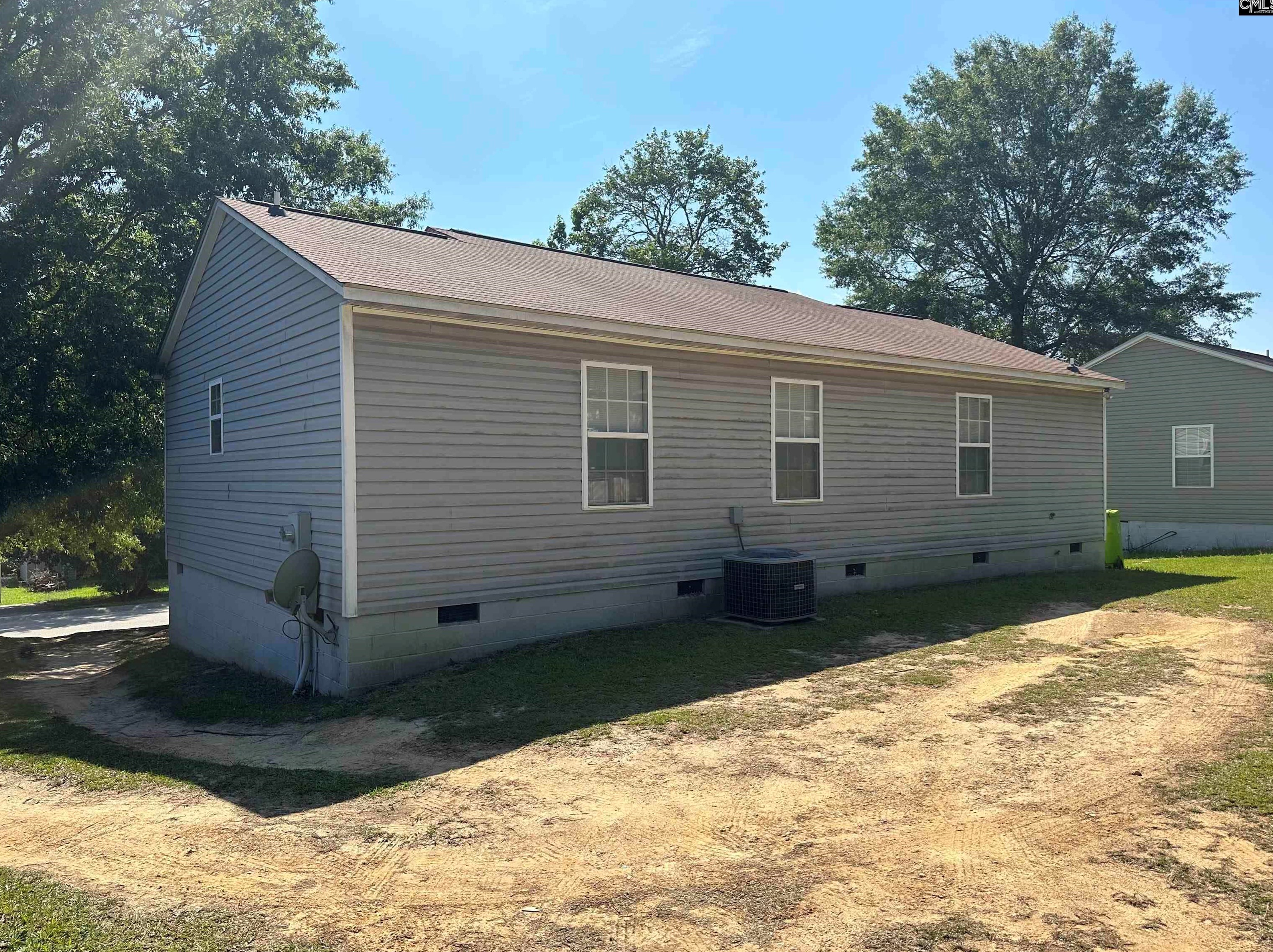 1036 Rockyknoll Dr, Columbia SC  29203-1114 exterior