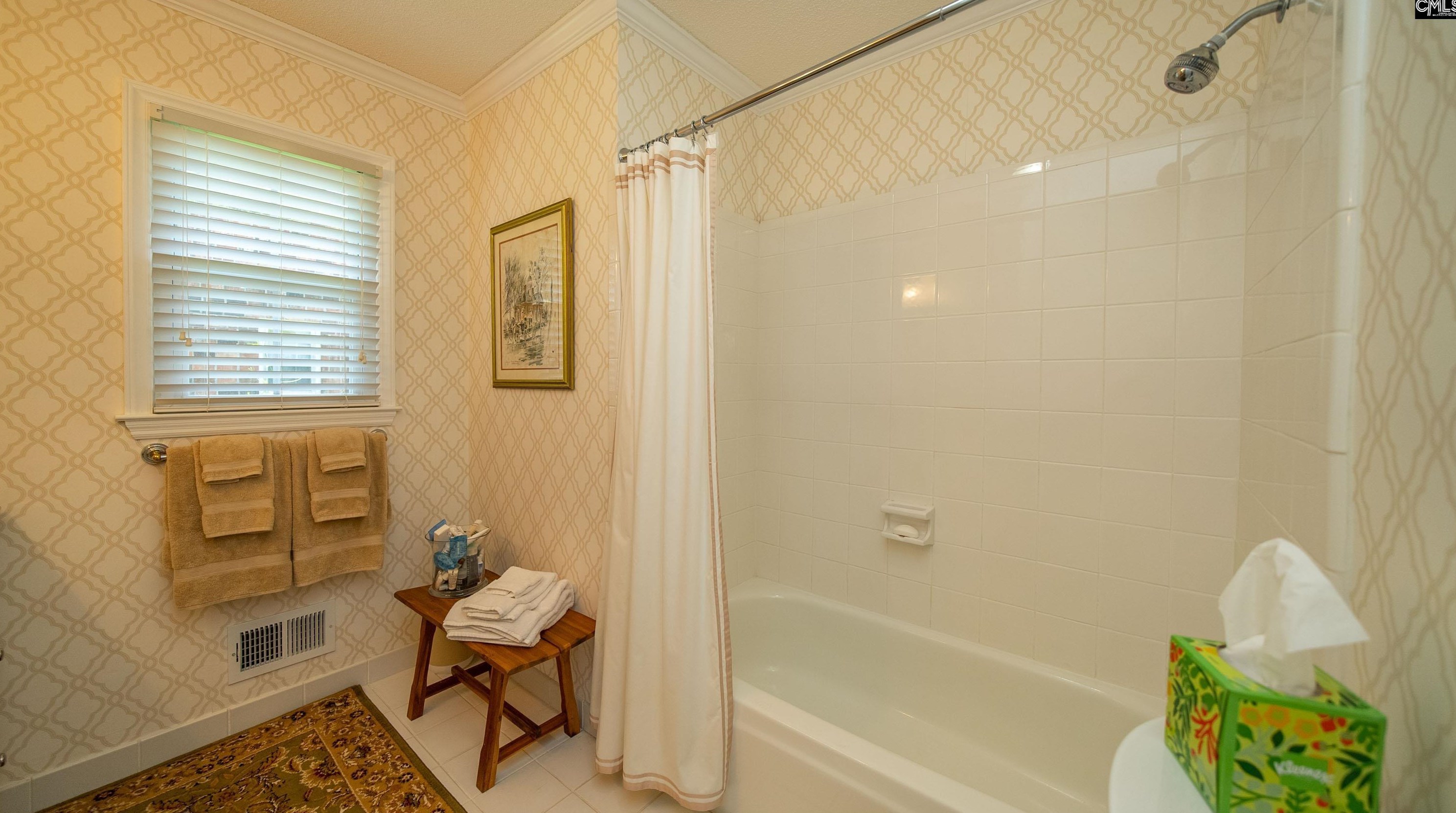 342 Lewisham Rd, Columbia SC 29210-3711 exterior