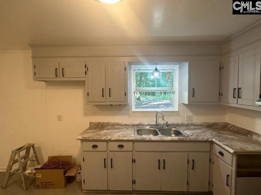 915 Sandpiper Ln, Columbia SC 29203-1327 exterior