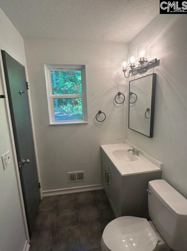 915 Sandpiper Ln, Columbia SC 29203-1327 exterior