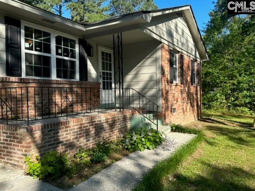 915 Sandpiper Ln, Columbia SC 29203-1327 exterior