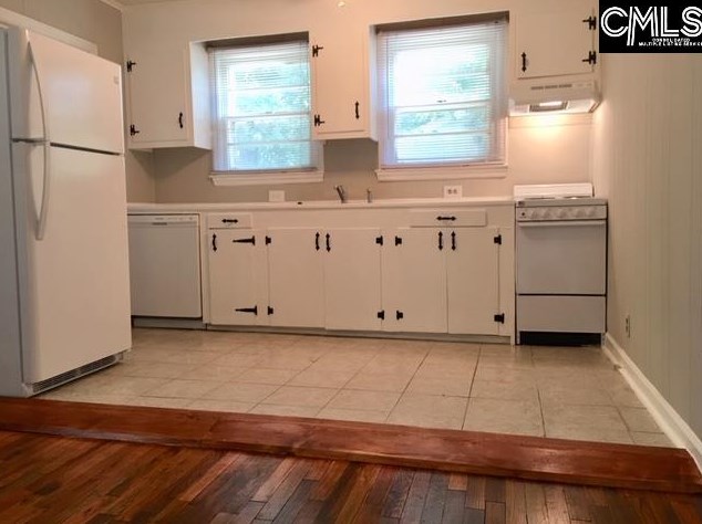 75 Rose Dr, Columbia SC 29205-4536 exterior