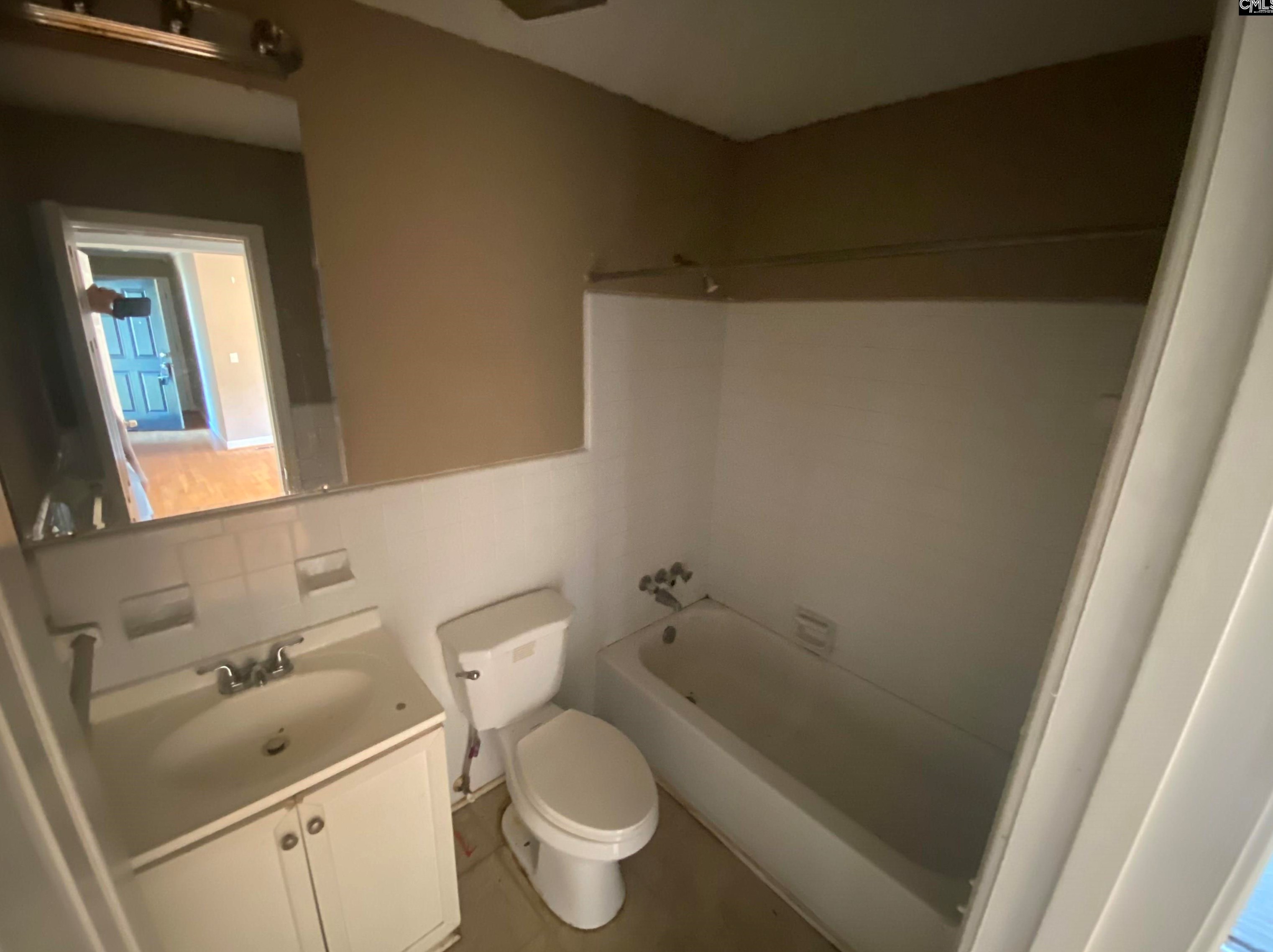 5021 Ridgewood Ave, Columbia SC 29203-3434 exterior