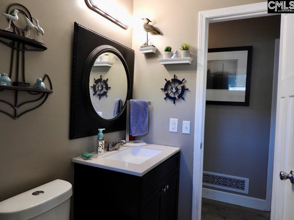 1101 Cramer Dr, Columbia SC 29203-3828 exterior