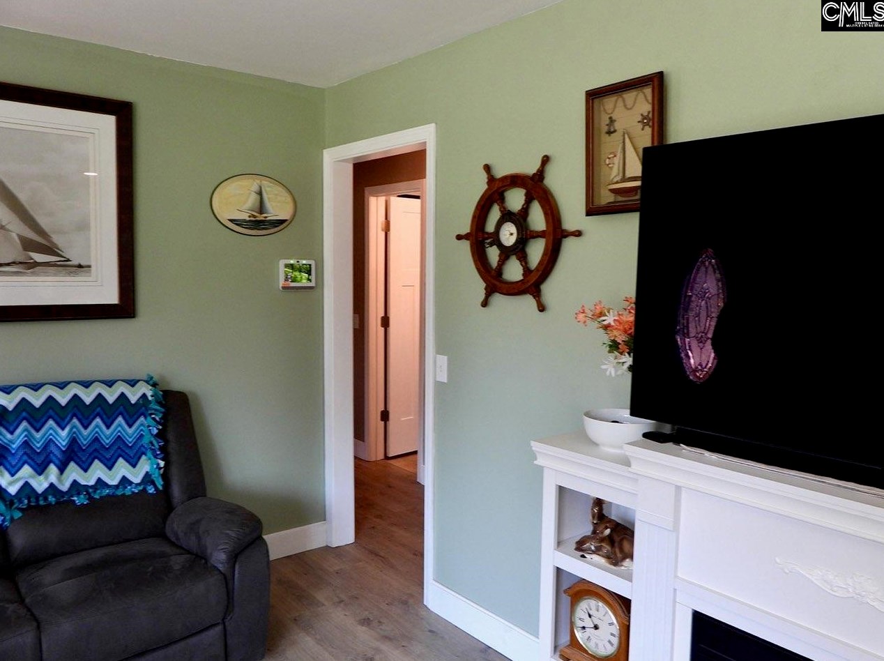 1101 Cramer Dr, Columbia SC 29203-3828 exterior