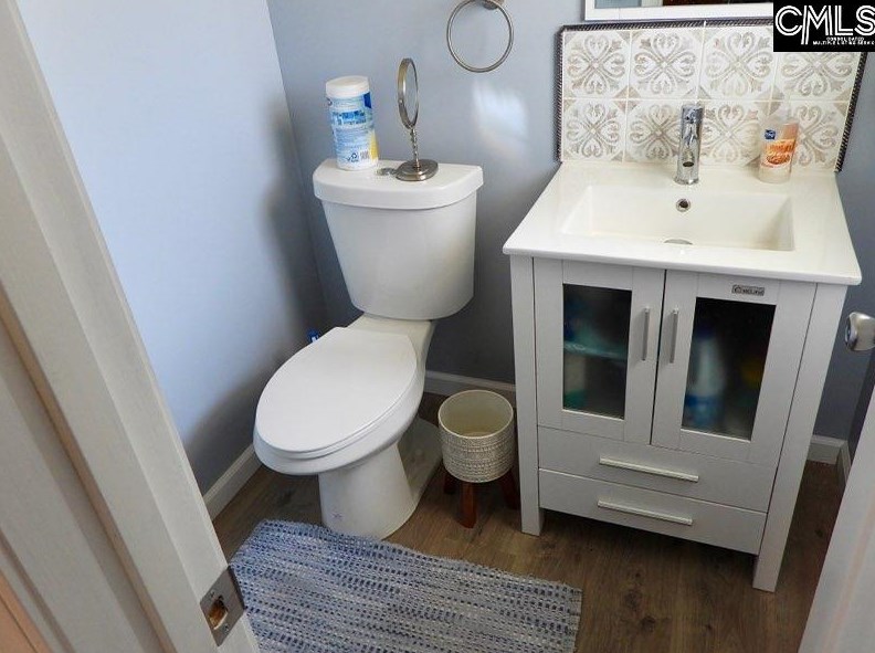 1101 Cramer Dr, Columbia SC 29203-3828 exterior