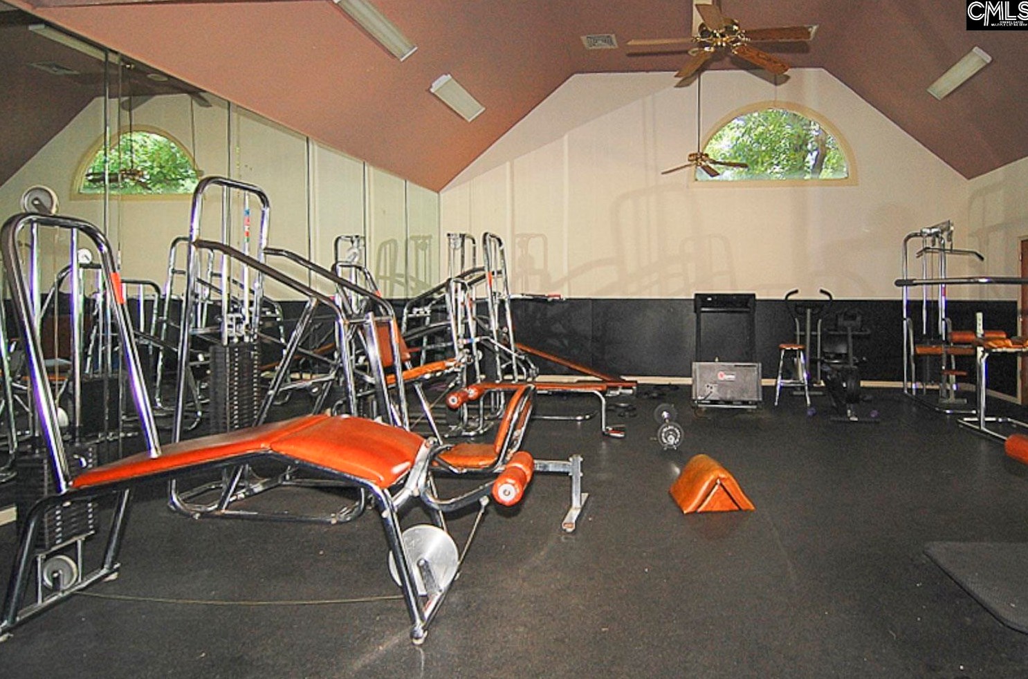 1850 Atlantic Dr, Columbia SC  29210-7965 exterior