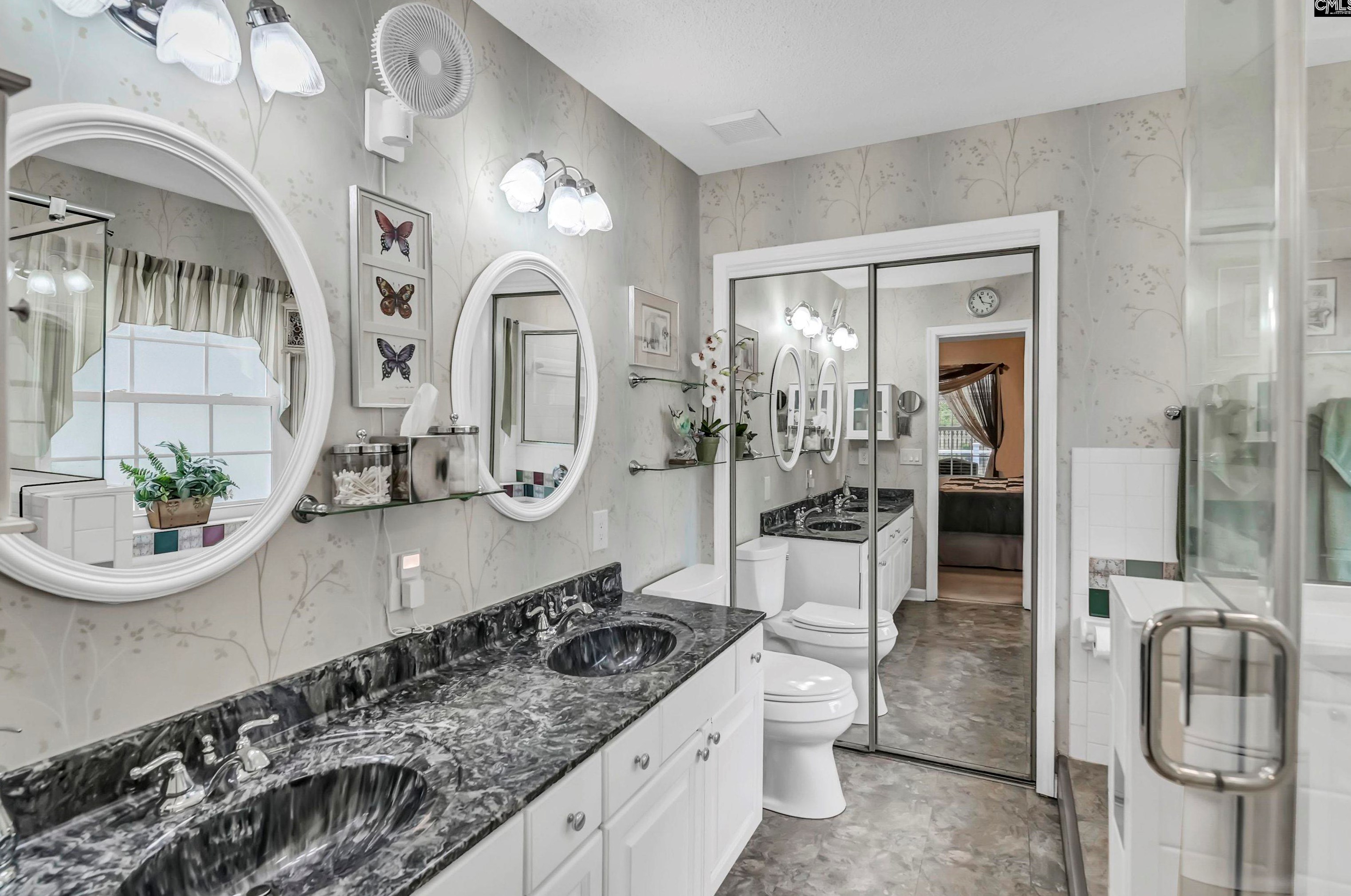 111 Majestic Dr, Columbia SC exterior