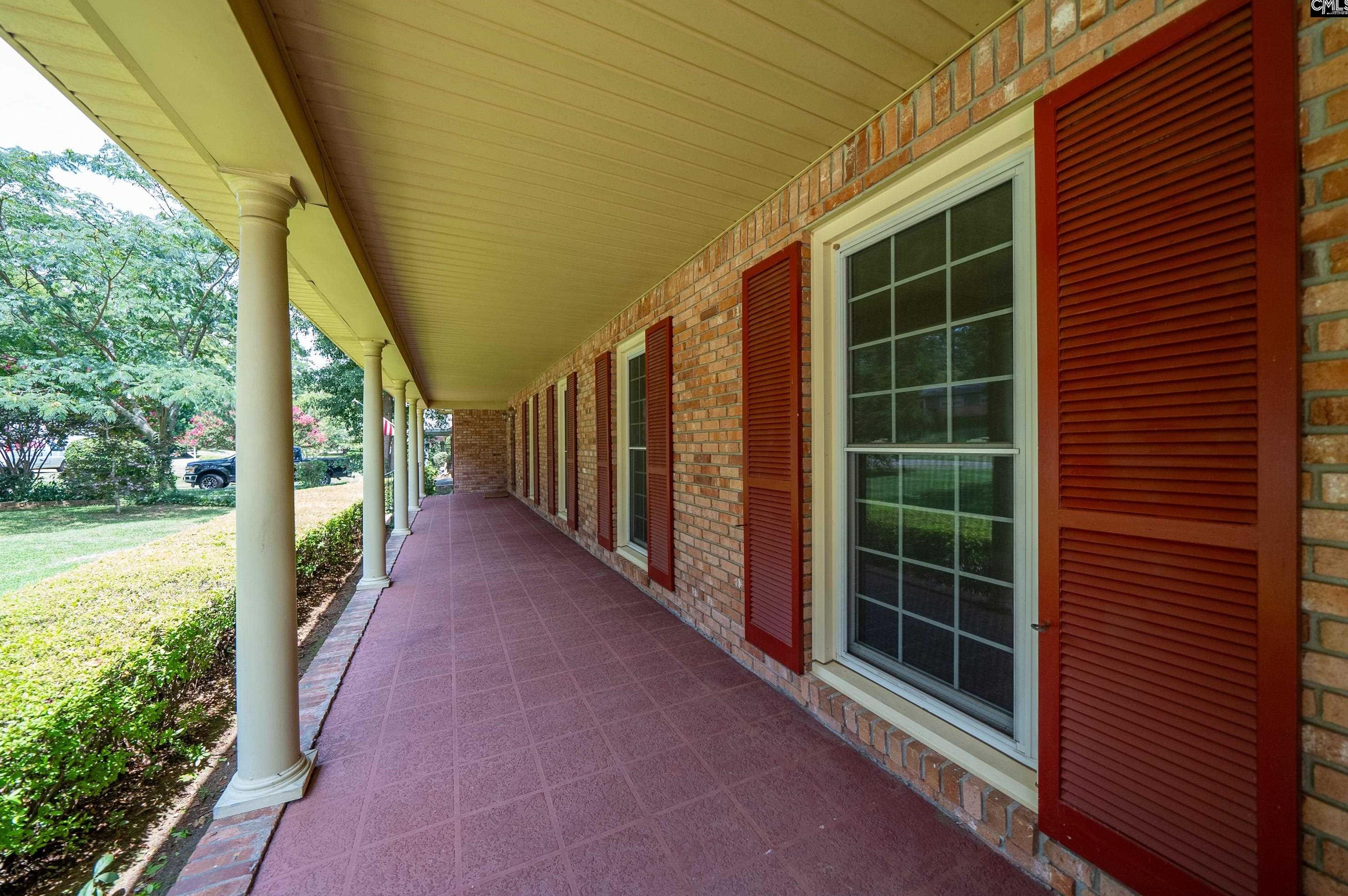 348 Lewisham Rd, Columbia SC 29210-3711 exterior