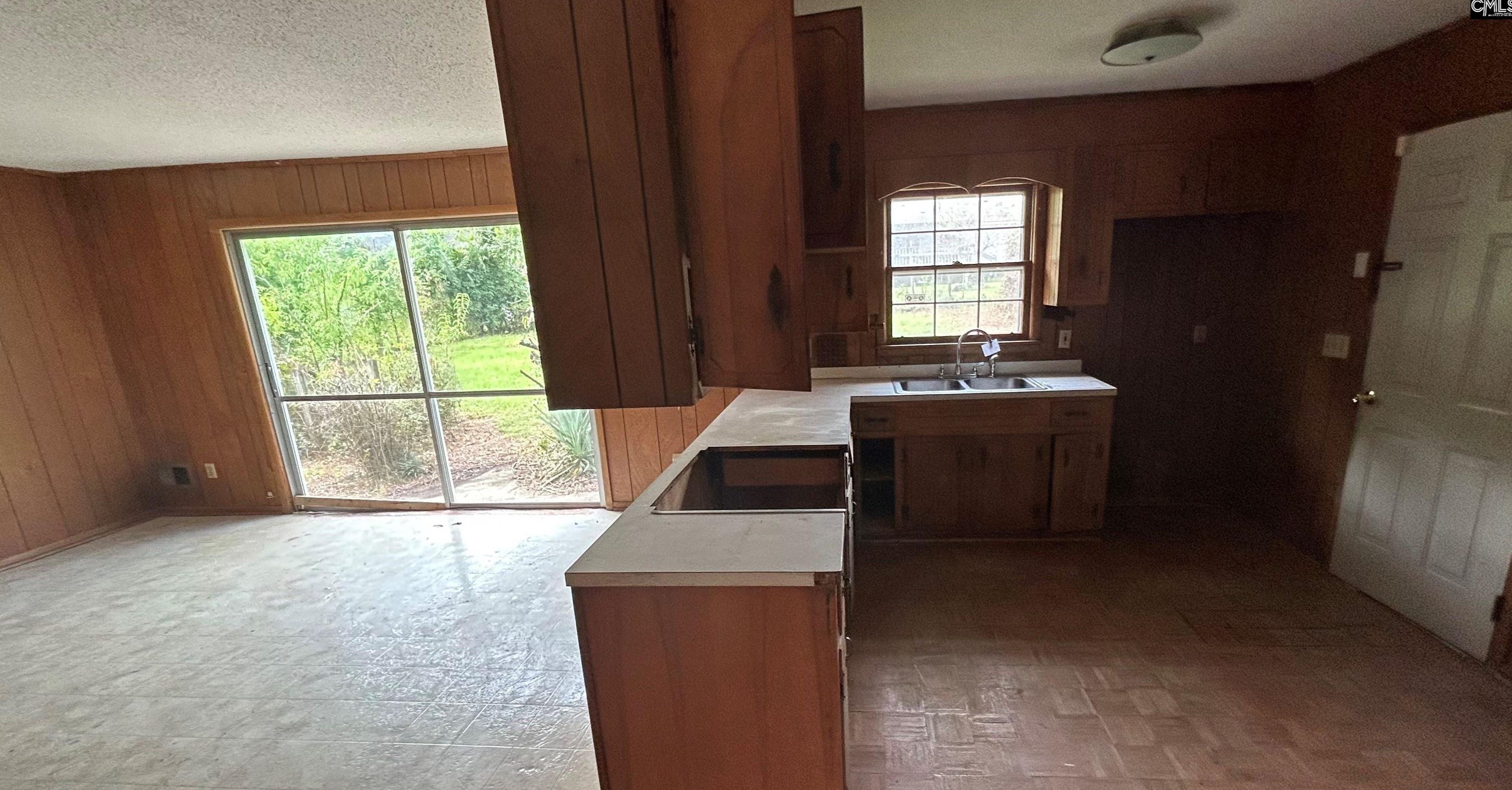 212 Clover Bay Dr, Columbia SC 29203-3009 exterior