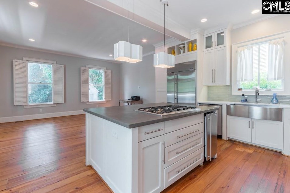 1938 College St, Columbia SC 29201-3922 exterior