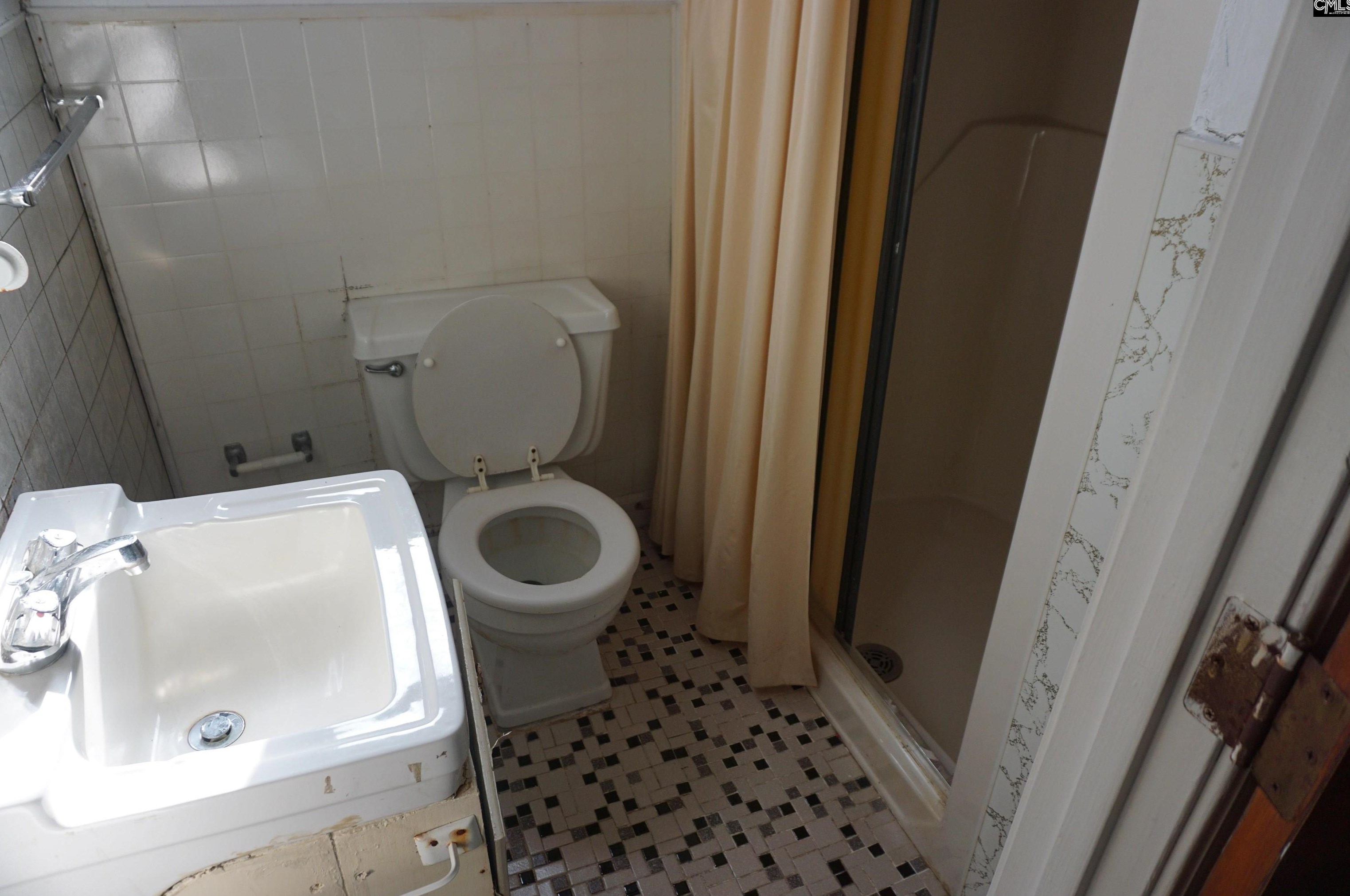 800 Armour St, Columbia SC 29203-5010 exterior