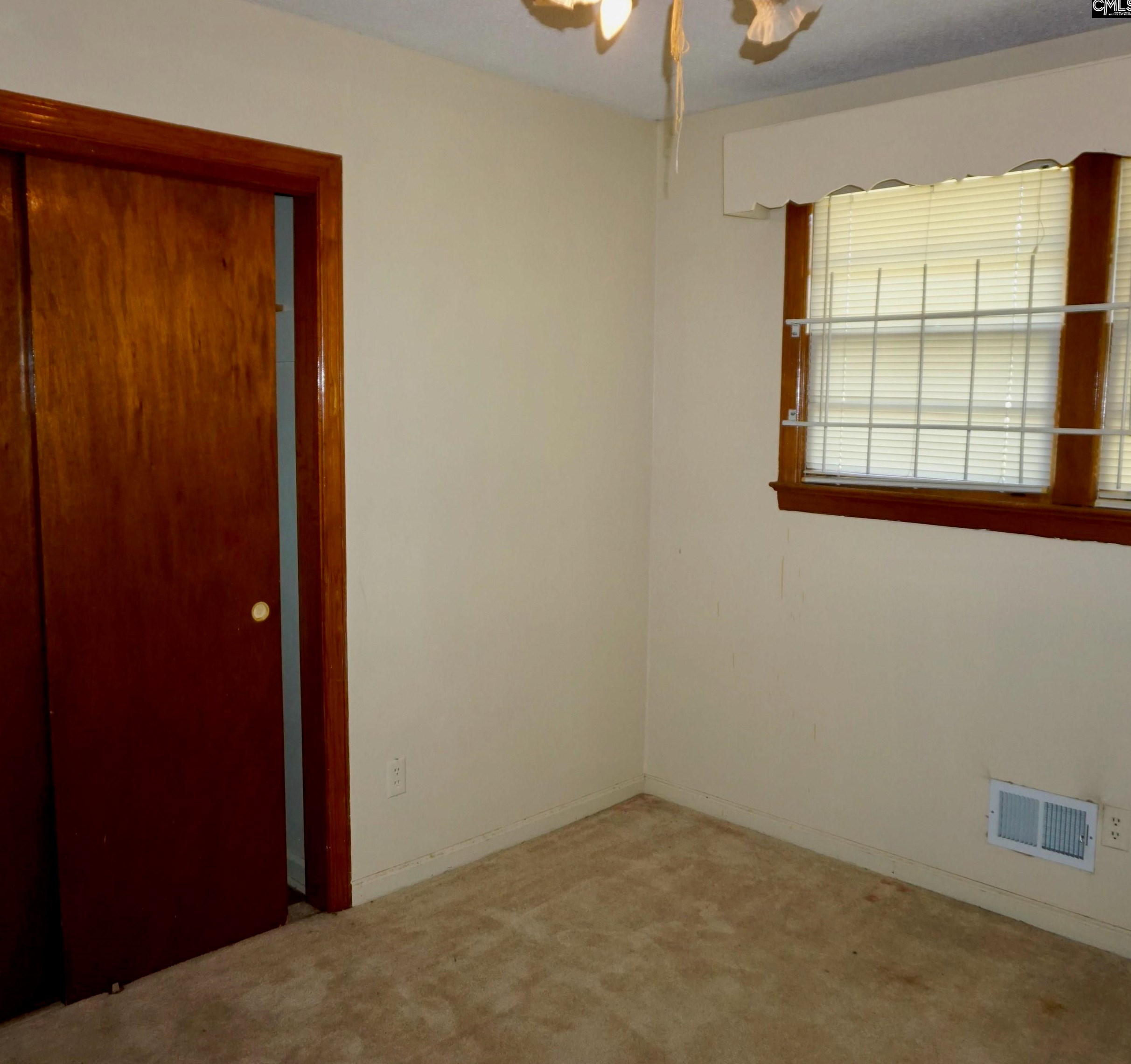 800 Armour St, Columbia SC 29203-5010 exterior