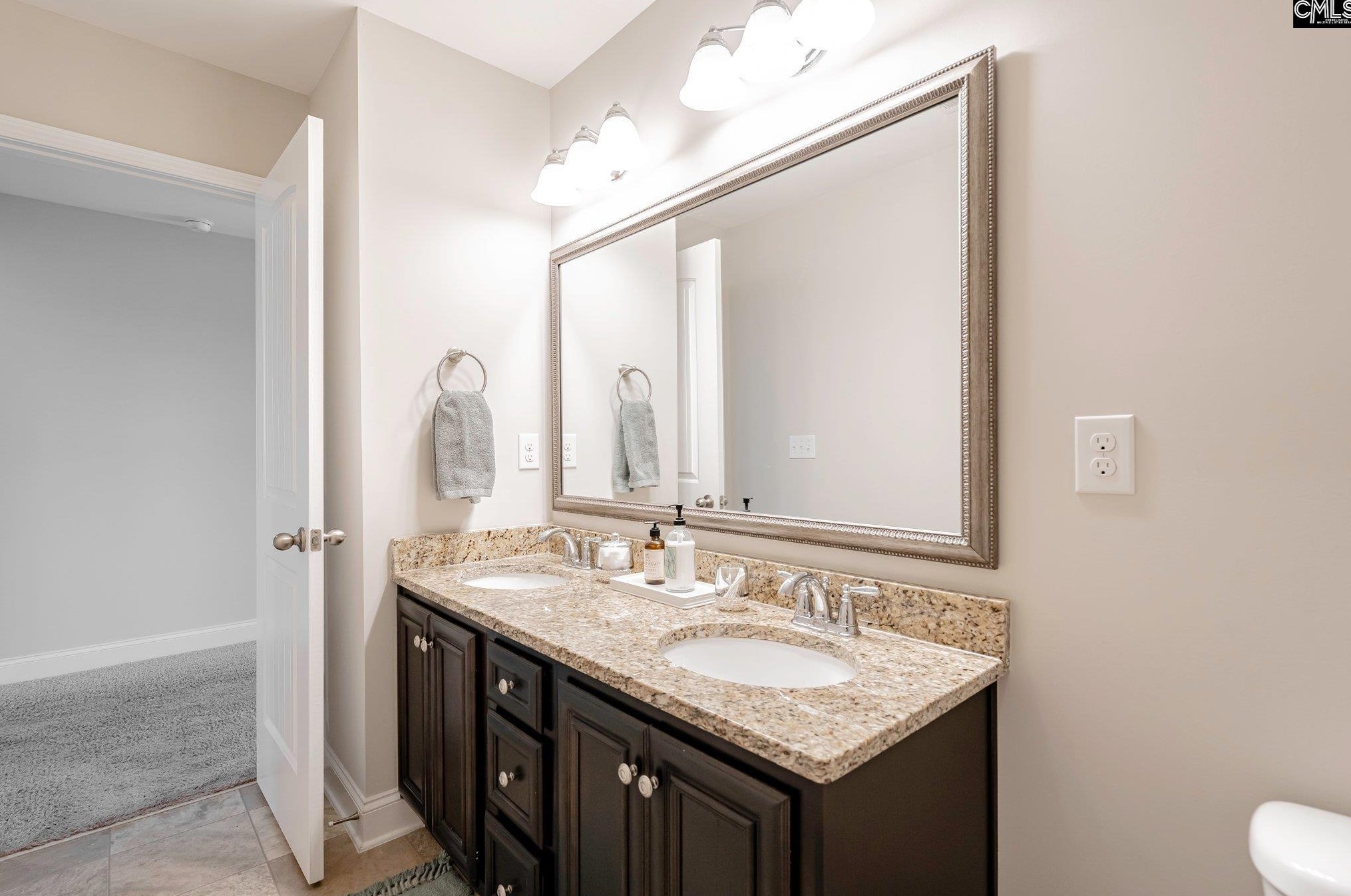 688 Gladiolus Dr, Columbia SC 29229-6904 exterior