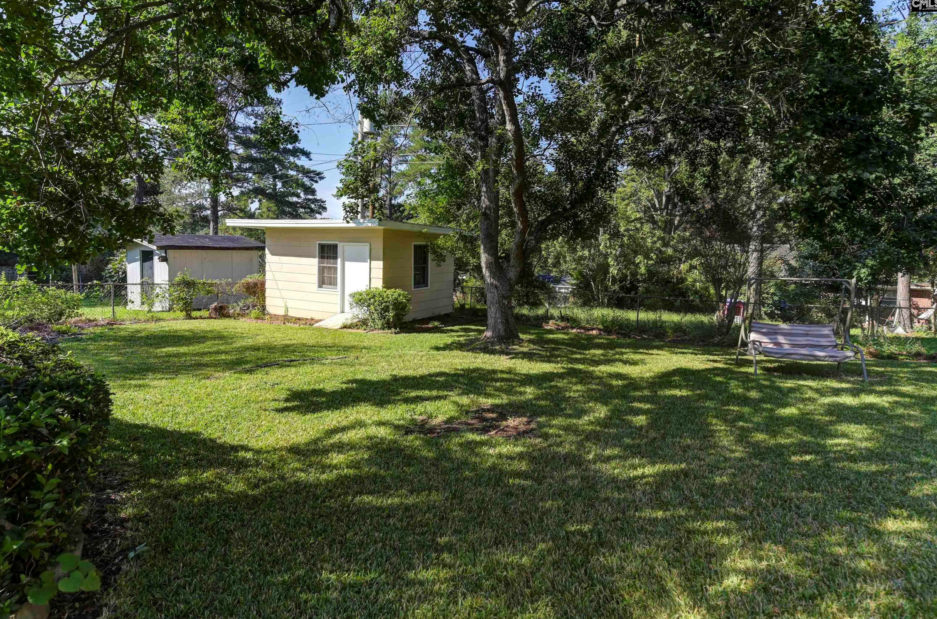 1825 Berkshire Dr, Columbia SC 29210-6841 exterior