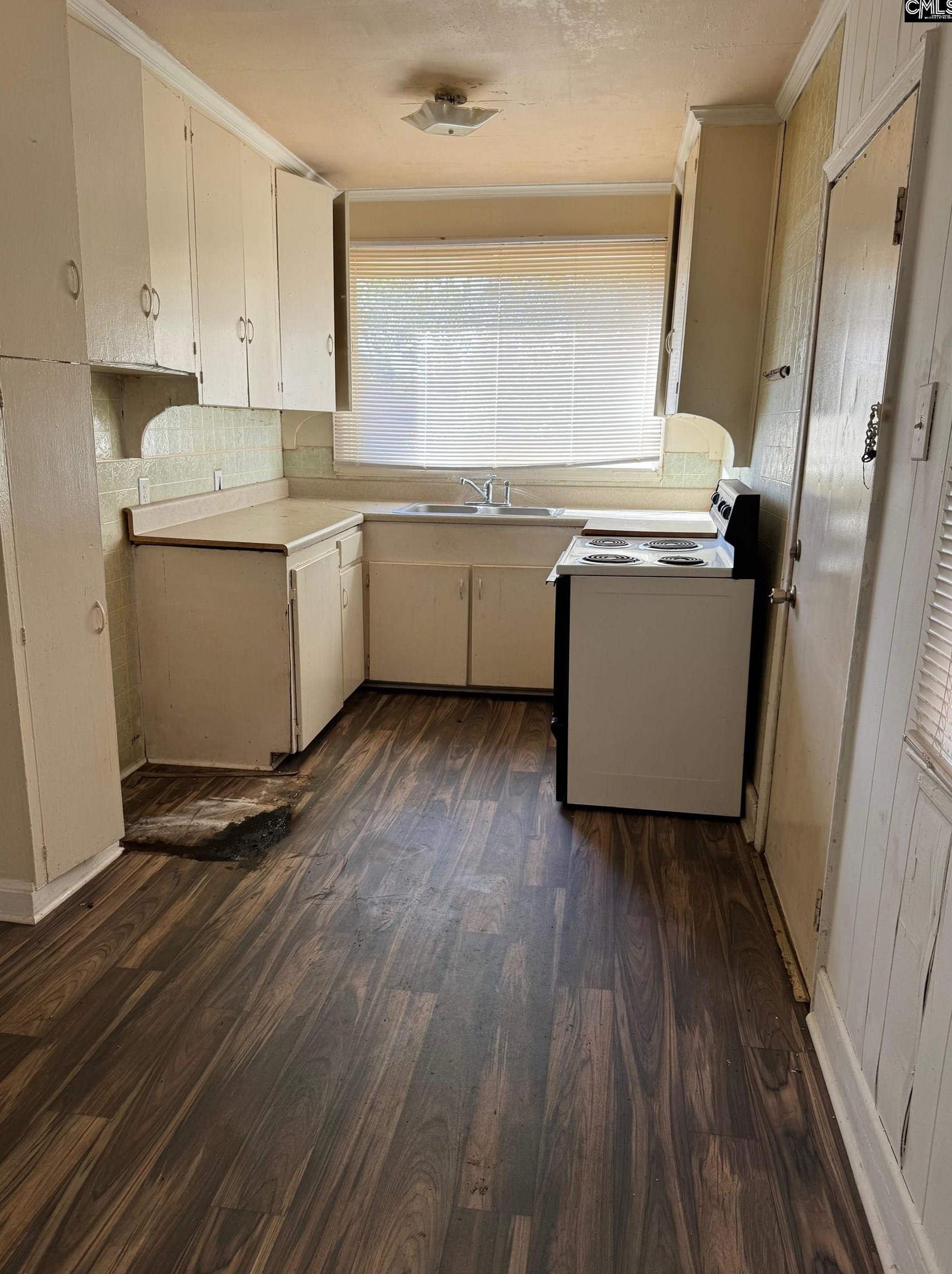 4703 Monticello Rd, Columbia SC 29203-4161 exterior