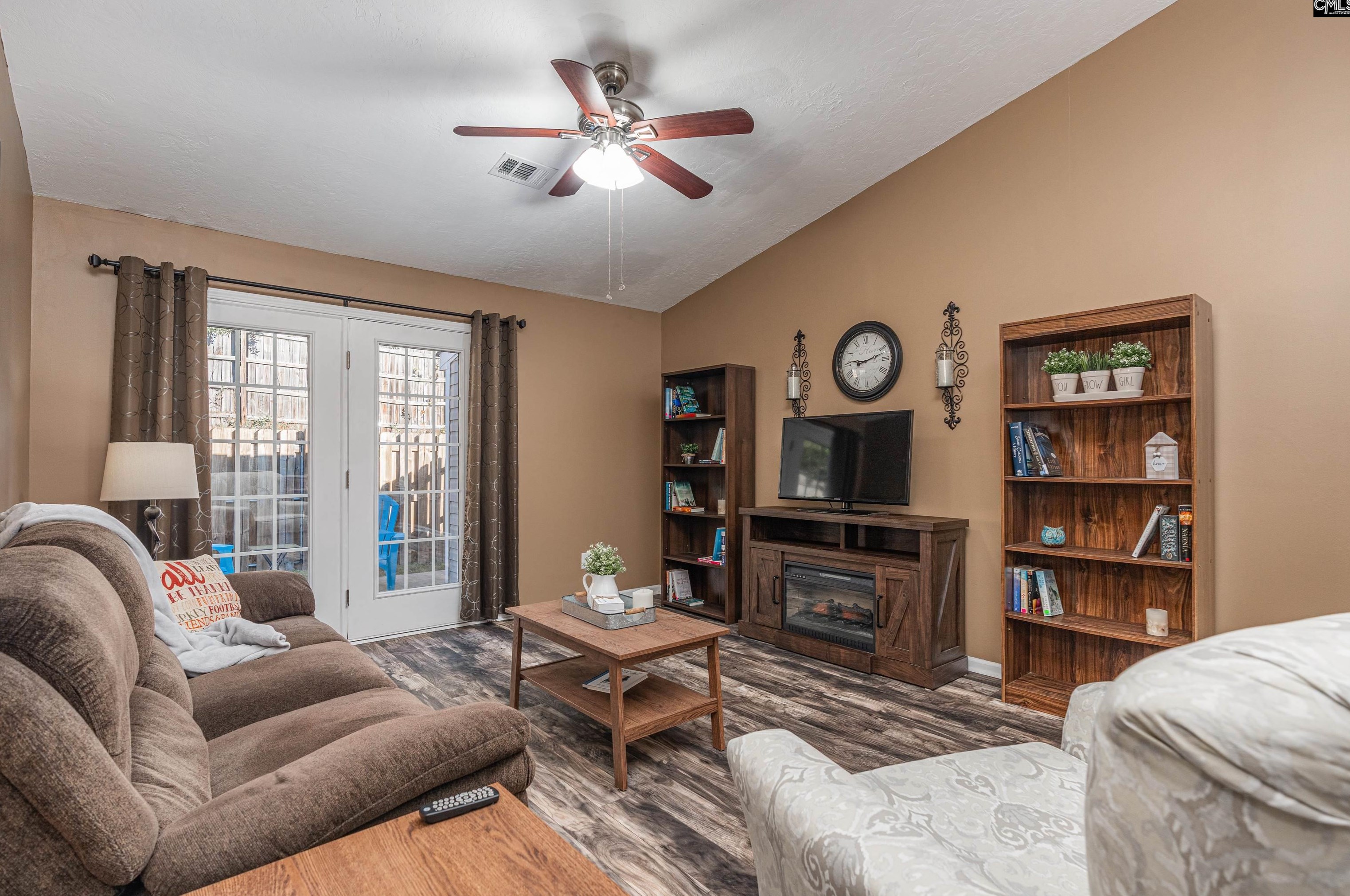 122 Cedar Gln Ln, Columbia SC 29223-3301 exterior