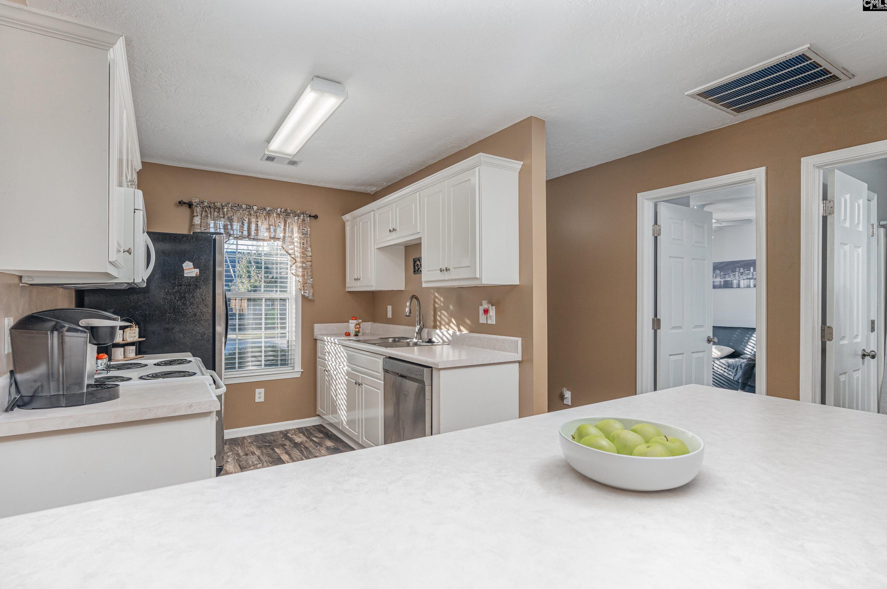 122 Cedar Gln Ln, Columbia SC 29223-3301 exterior