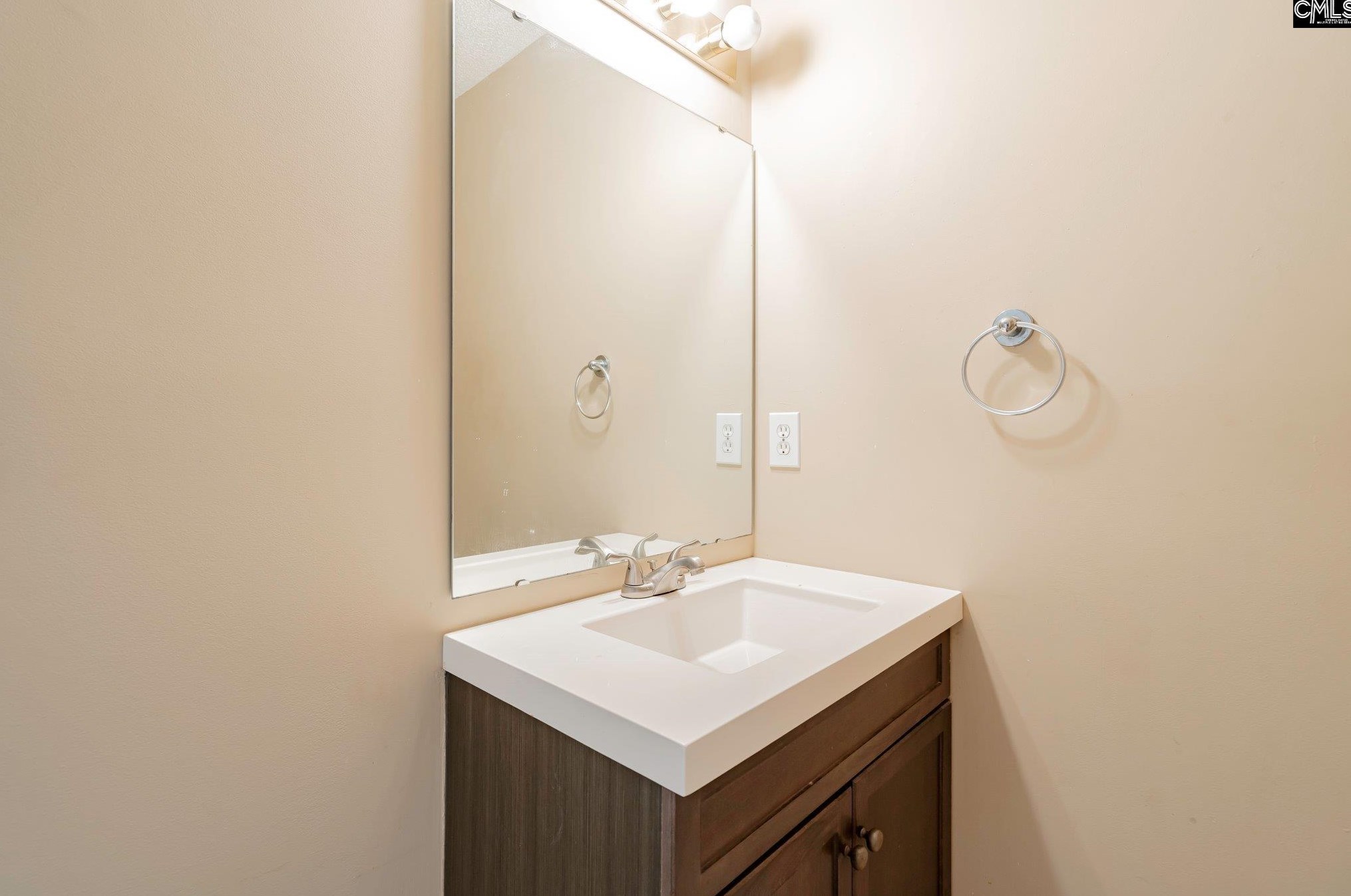 208 Gln Knl Dr, Columbia SC 29229-9245 exterior