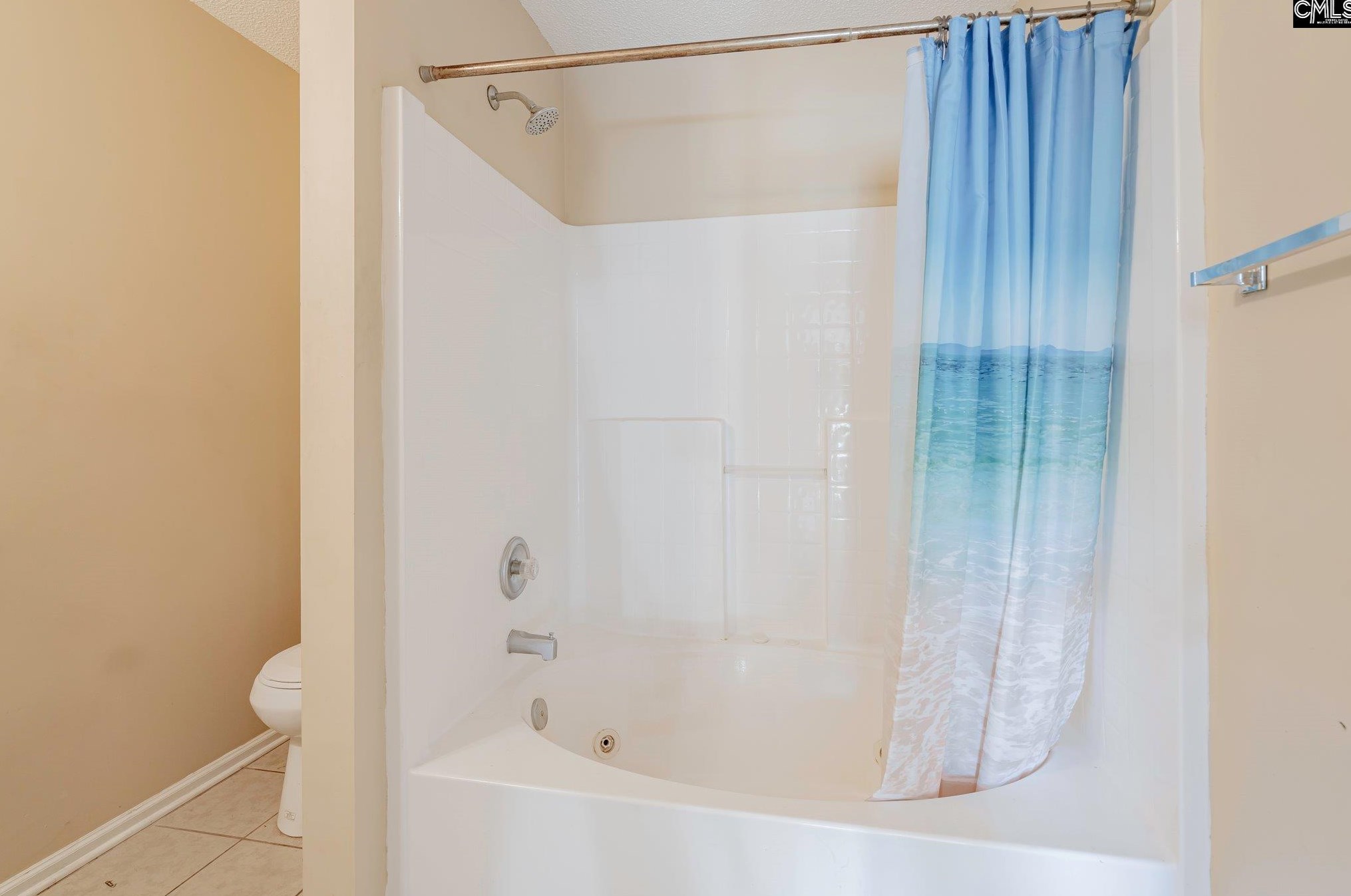 208 Gln Knl Dr, Columbia SC 29229-9245 exterior