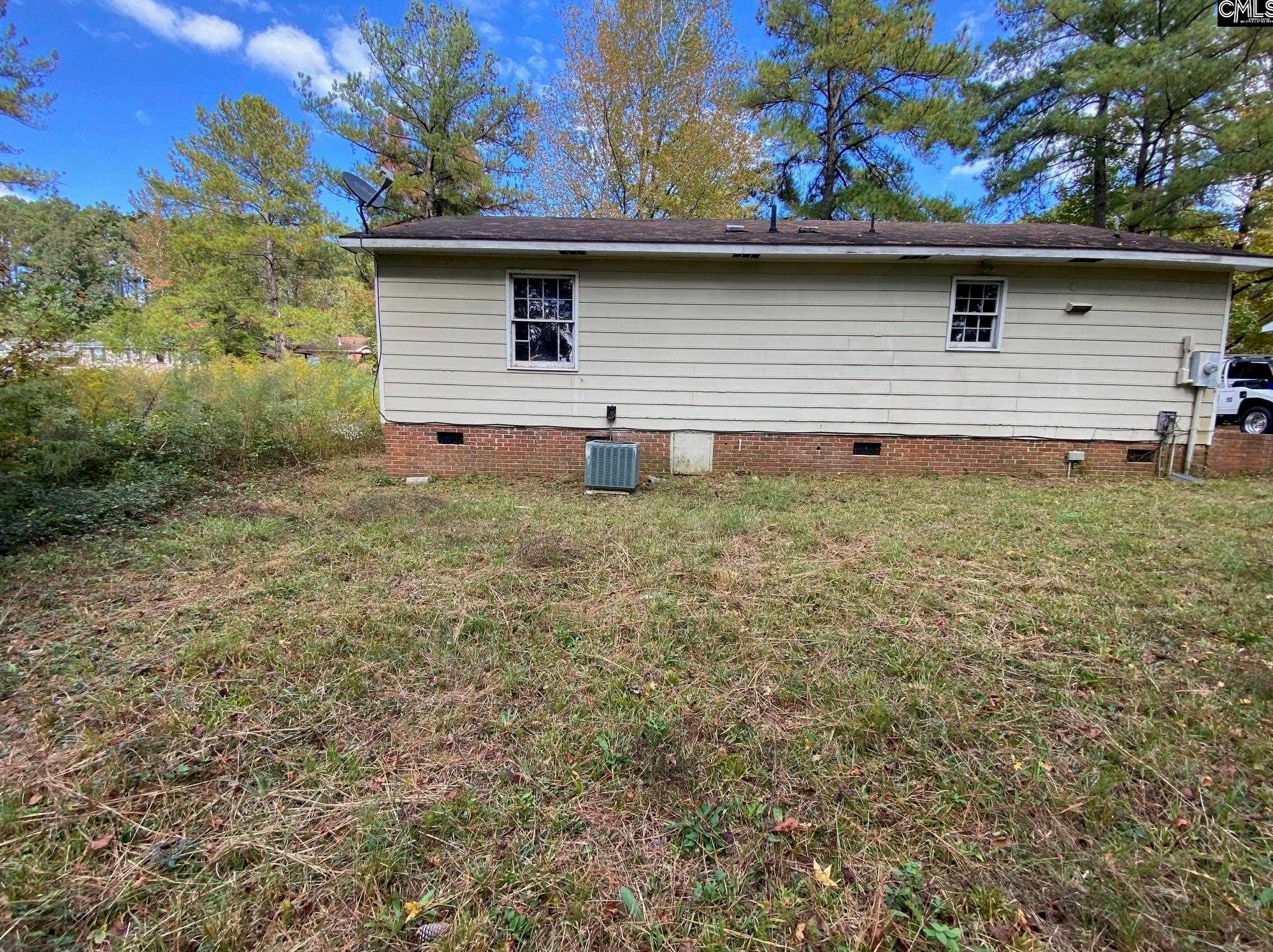 1017 Rockymount Rd, Columbia SC 29203-1123 exterior