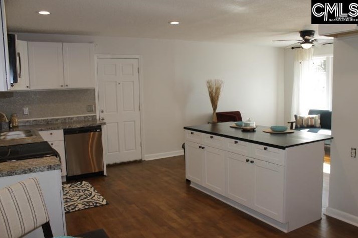 1916 Berkshire Dr, Columbia SC 29210-6841 exterior