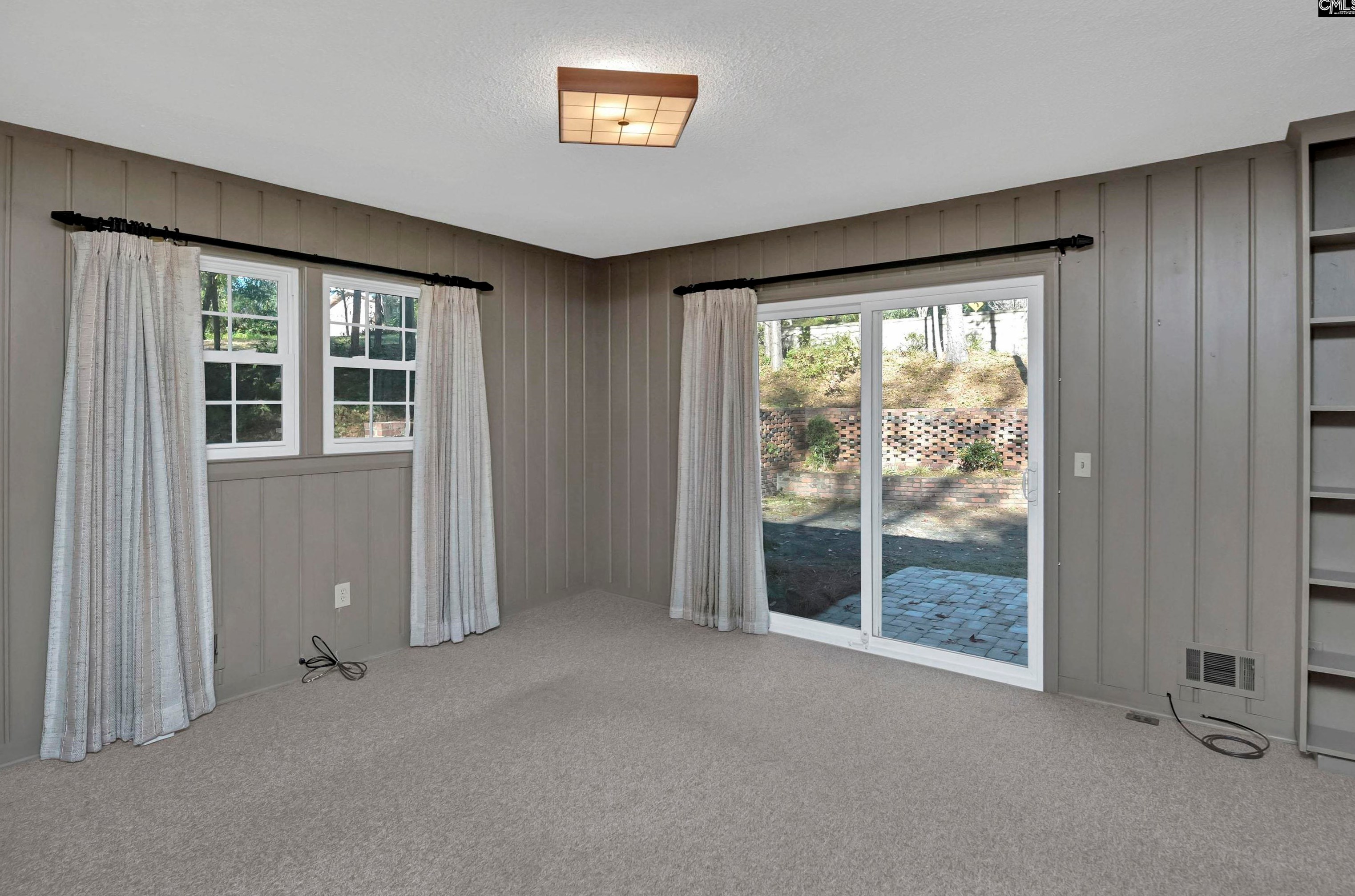 5919 Gill Crk Rd, Columbia SC 29206-4320 exterior