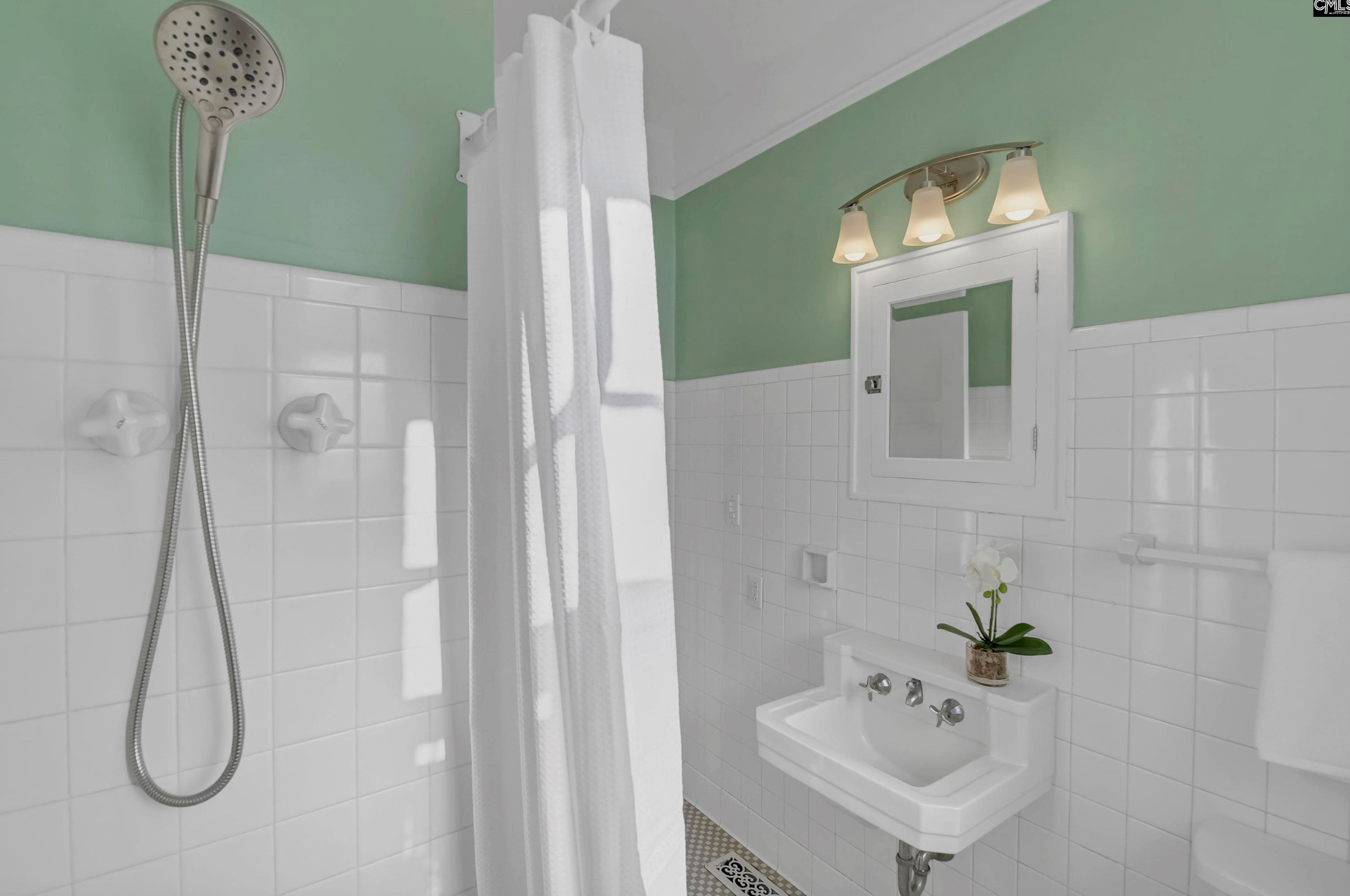 1410 Confederate Ave, Columbia SC 29201-1911 exterior