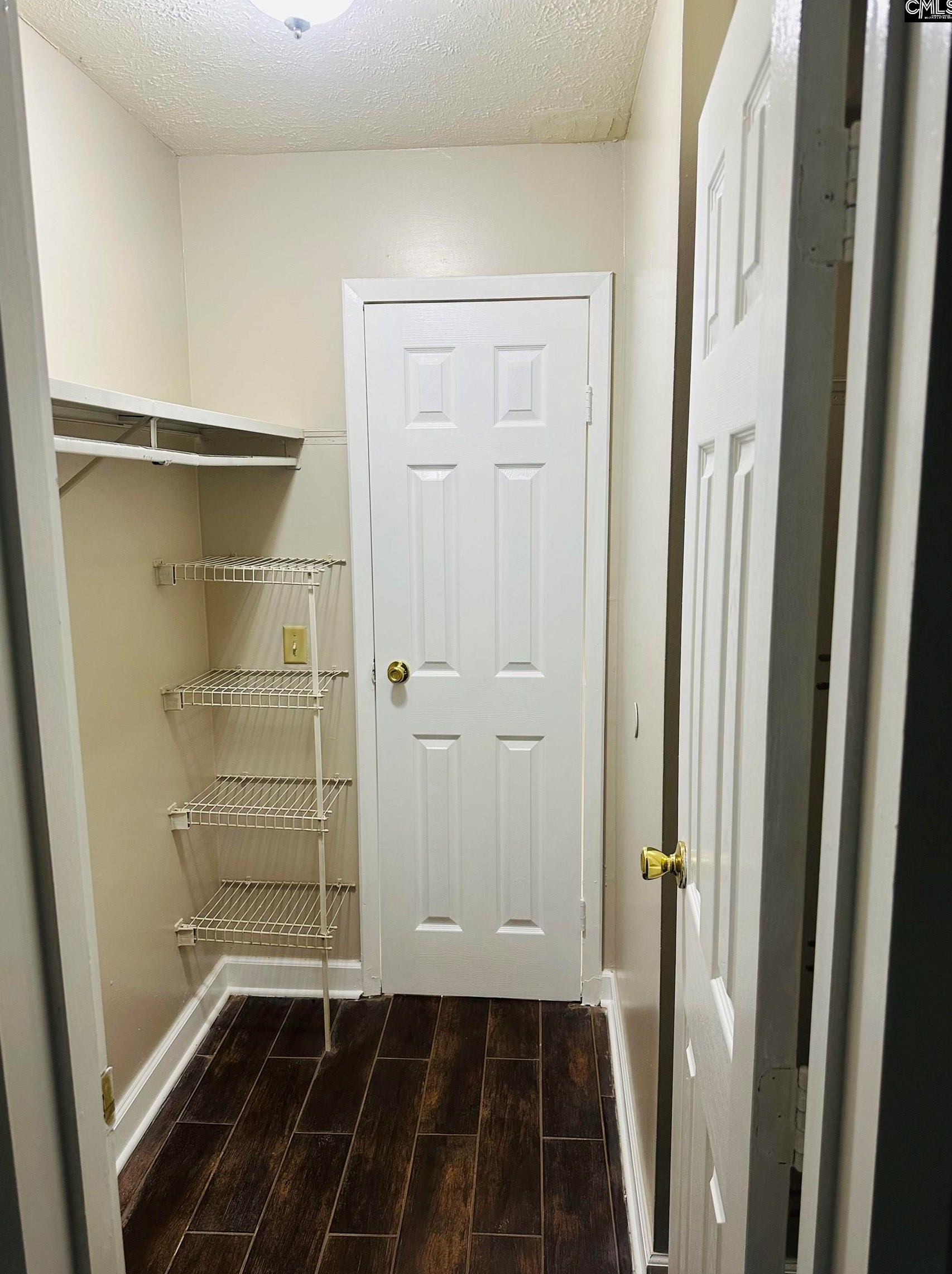 1003 Old Mnr Rd, Columbia SC 29210-6523 exterior