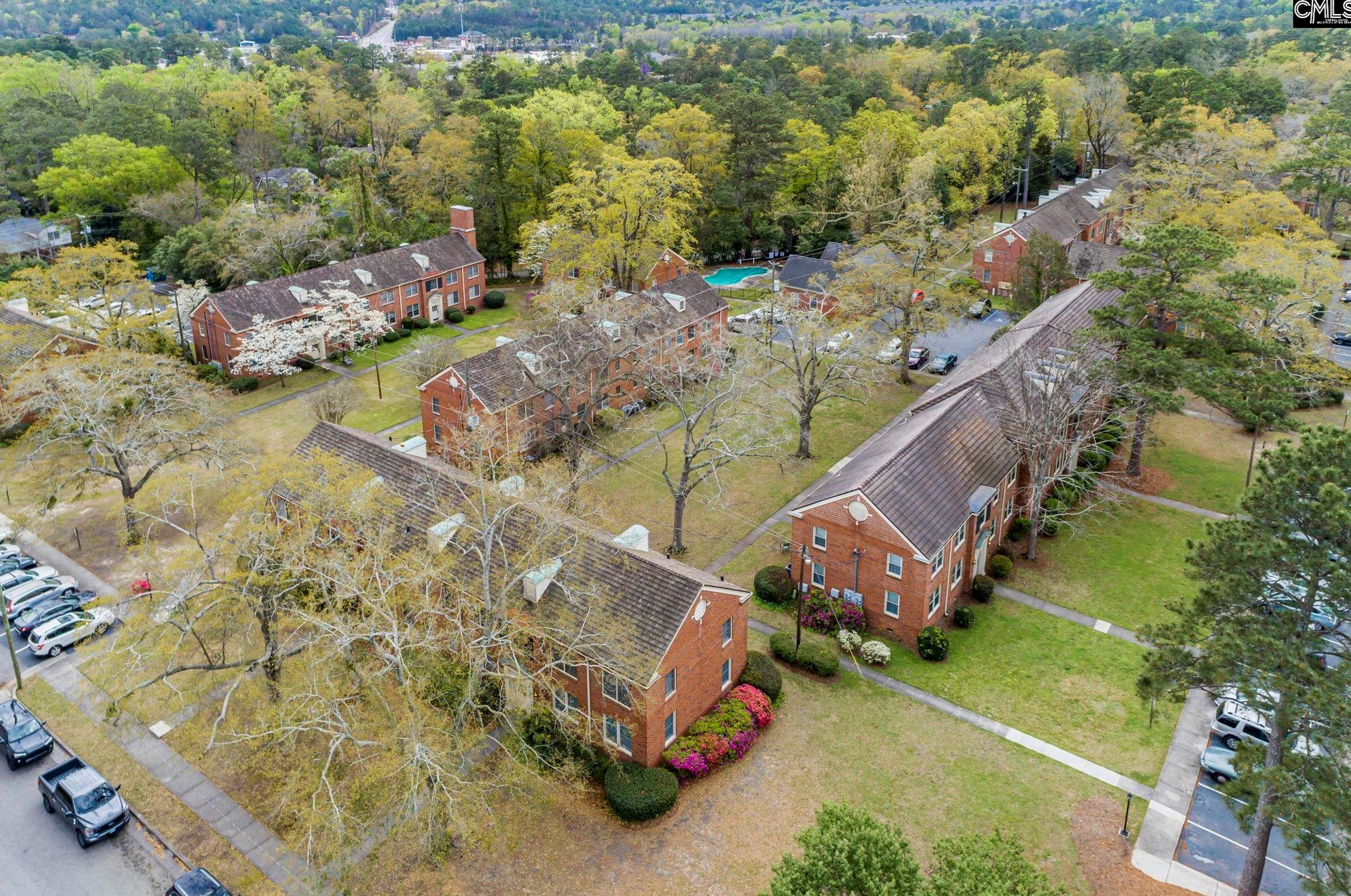 4103 Devine St, Columbia SC 29205-2071 exterior