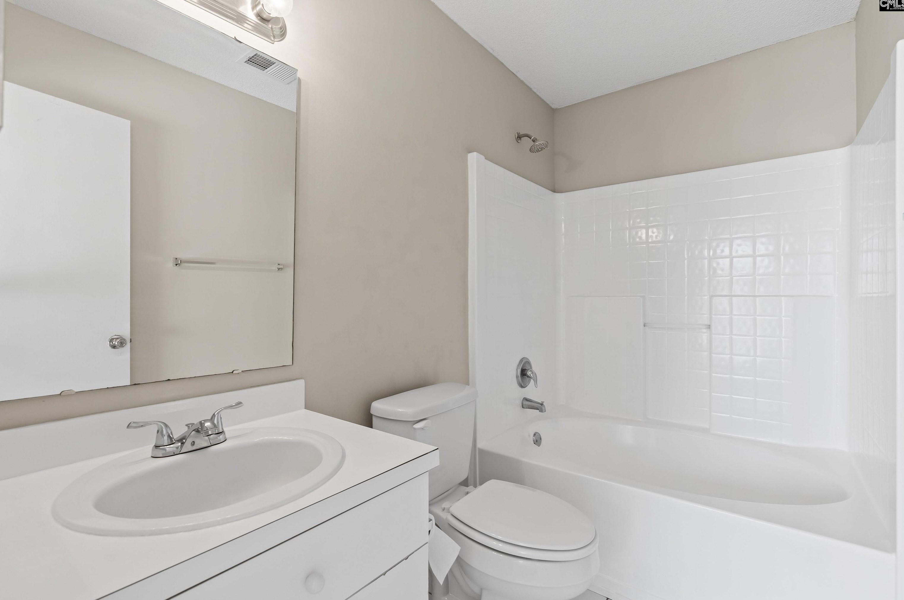 116 Gln Knl Dr, Columbia SC  29229-9245 exterior