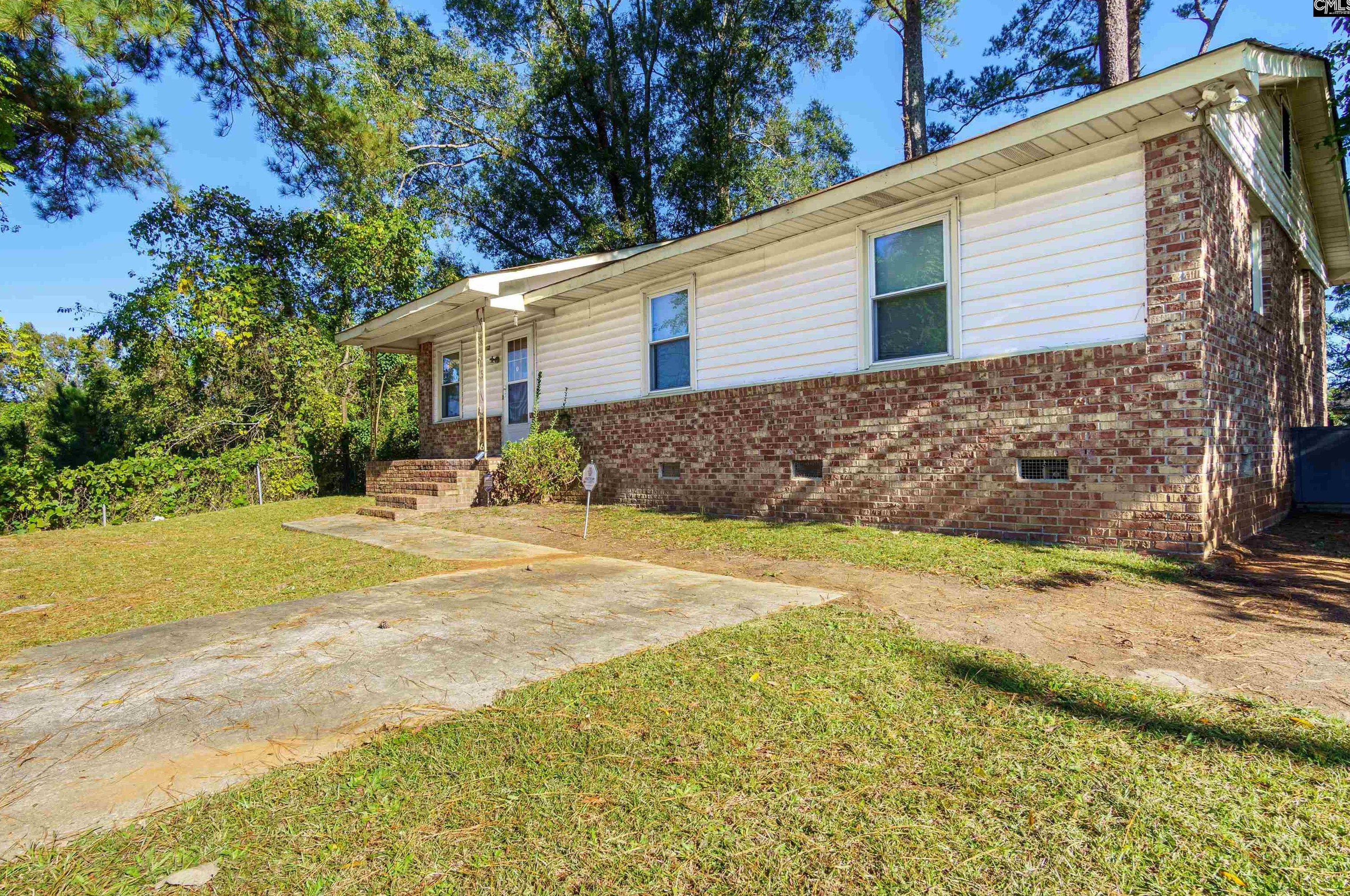 4502 Bluff Rd, Columbia SC 29209-9495 exterior