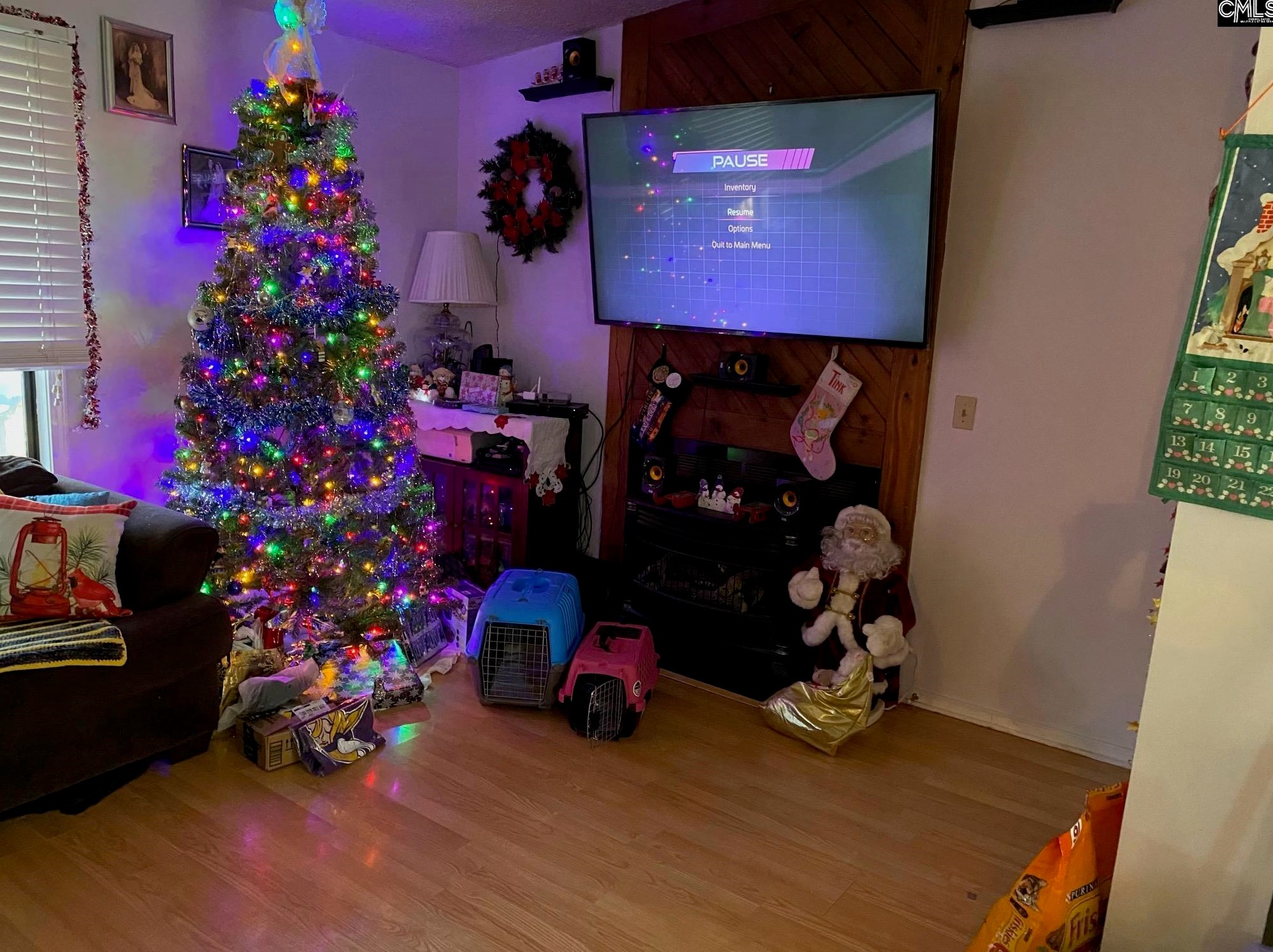 36 Canterbury Ct, Columbia SC 29210-6834 exterior