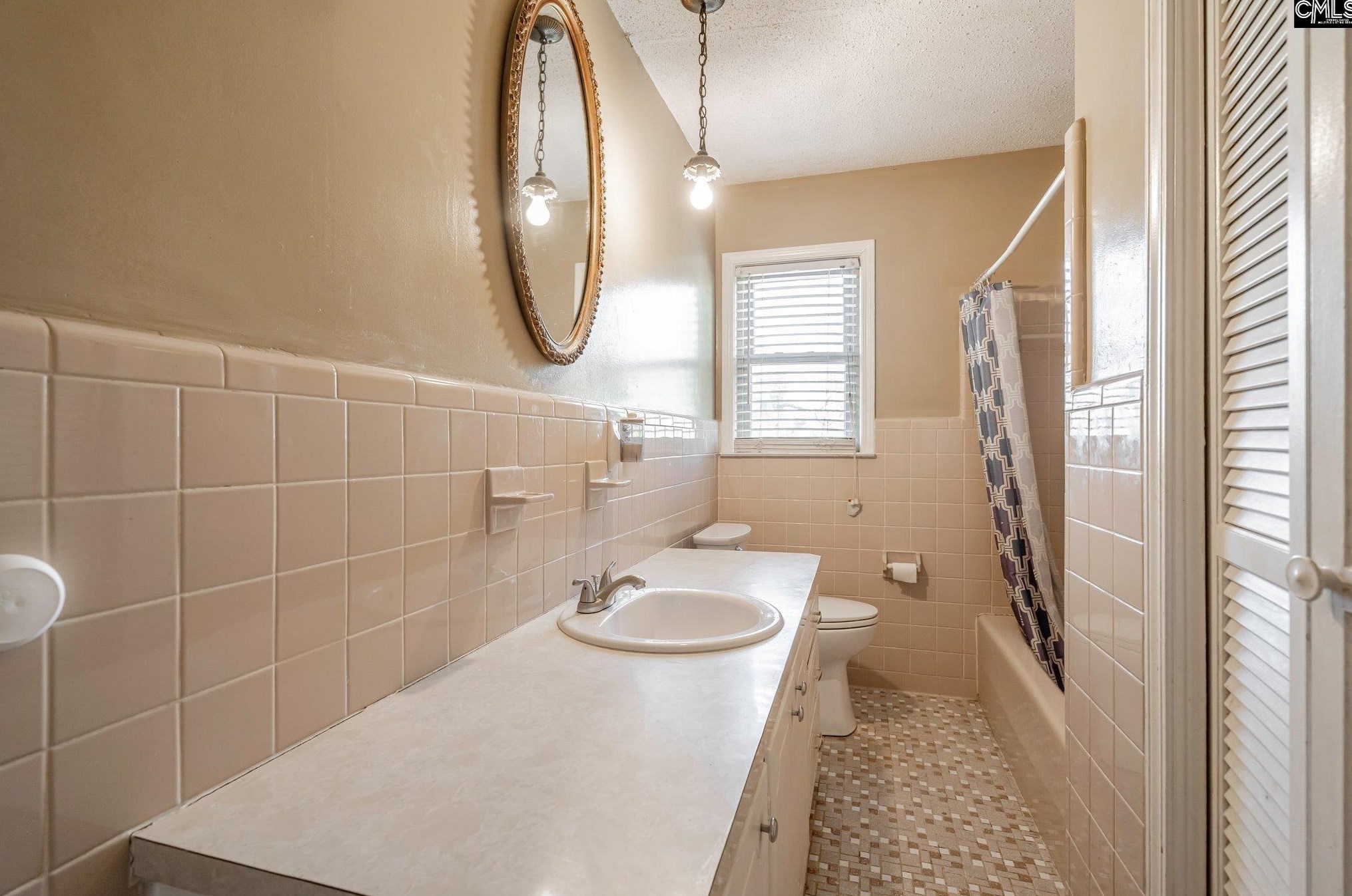 911 Rollingwood Trl, Columbia SC 29210-5018 exterior