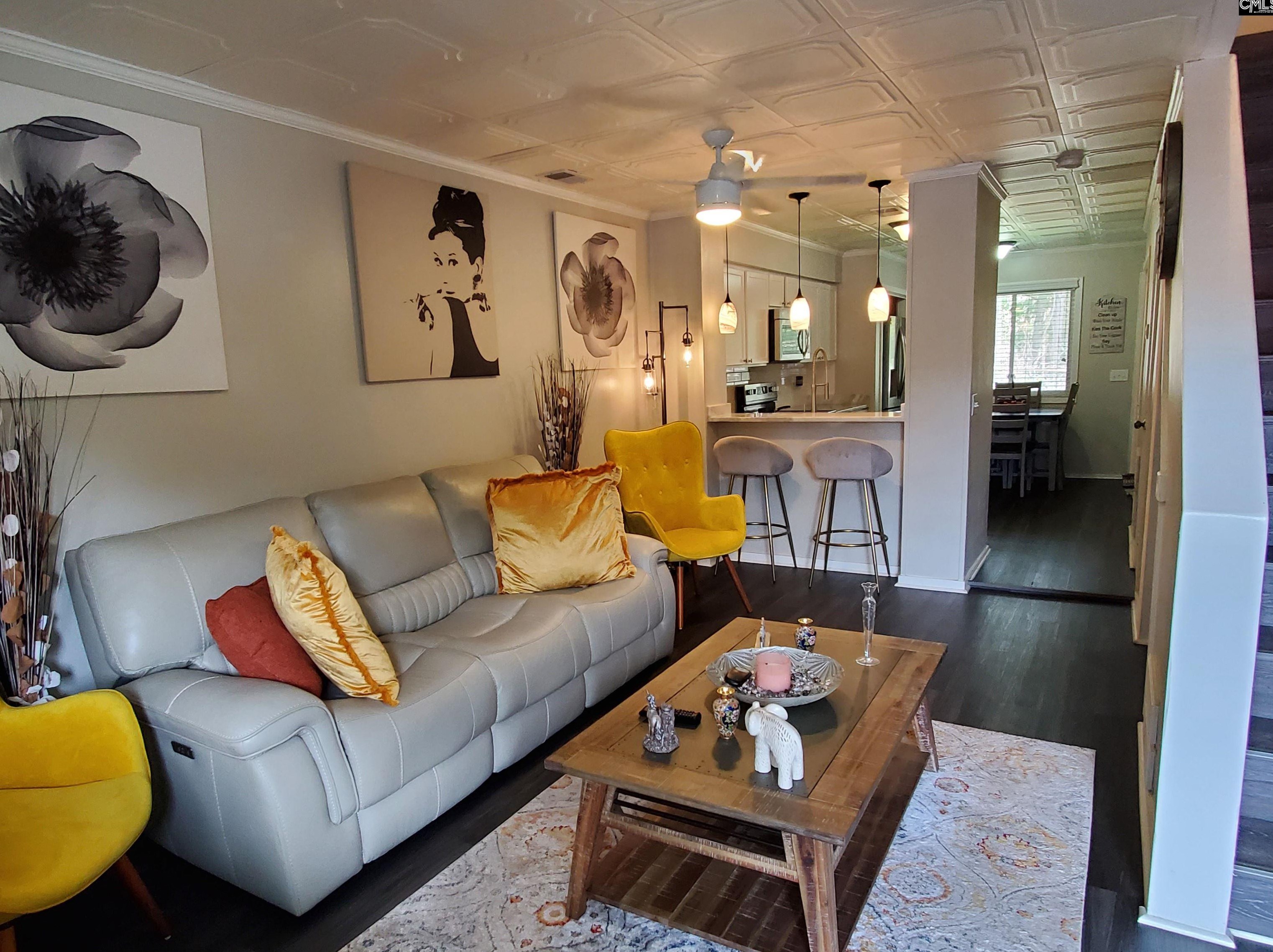 21 Canterbury Ct, Columbia SC 29210-6834 exterior